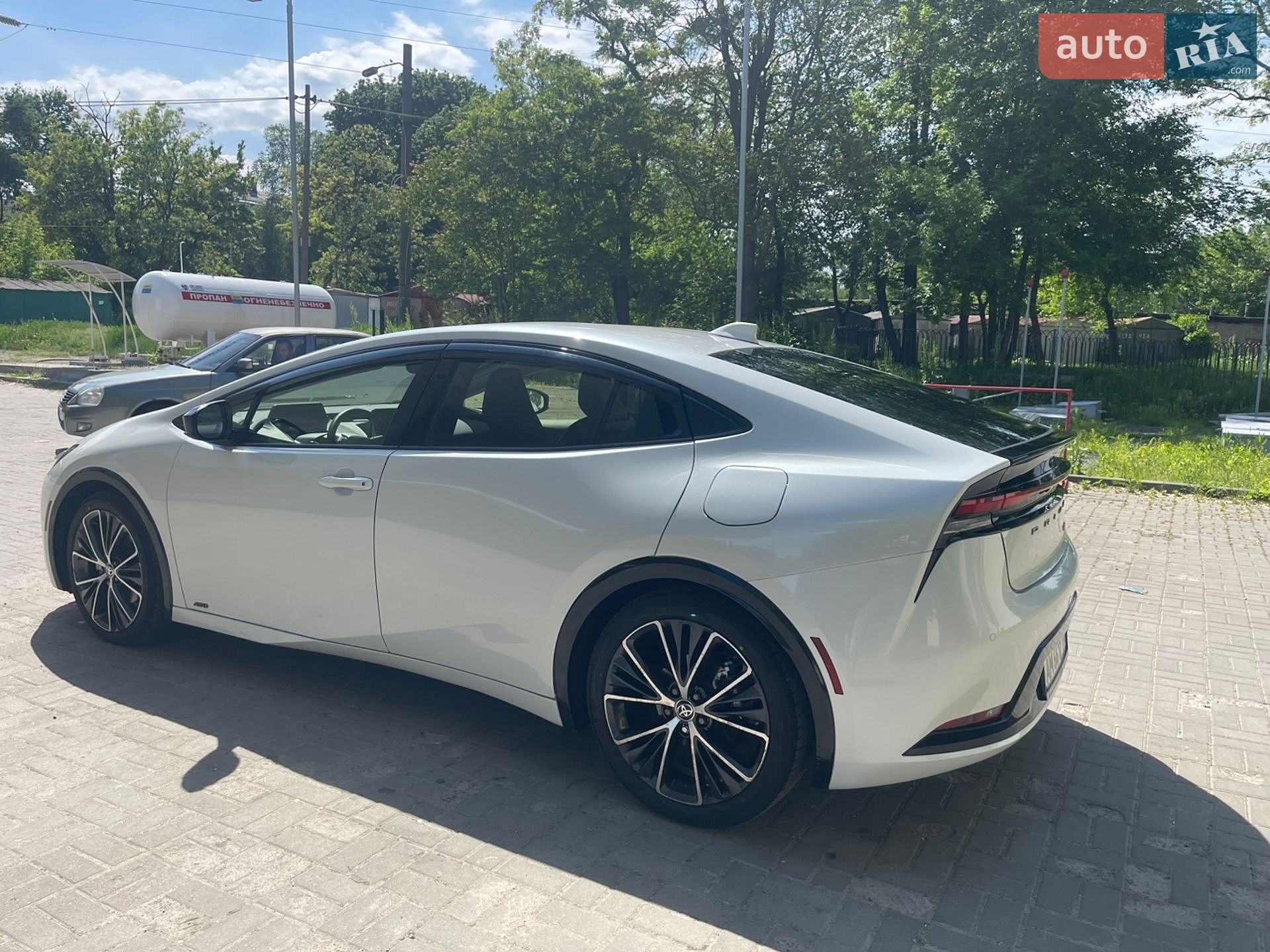 Toyota Prius 2024 VIN JTDADABUXR3012022 фото оголошення 2 з 11