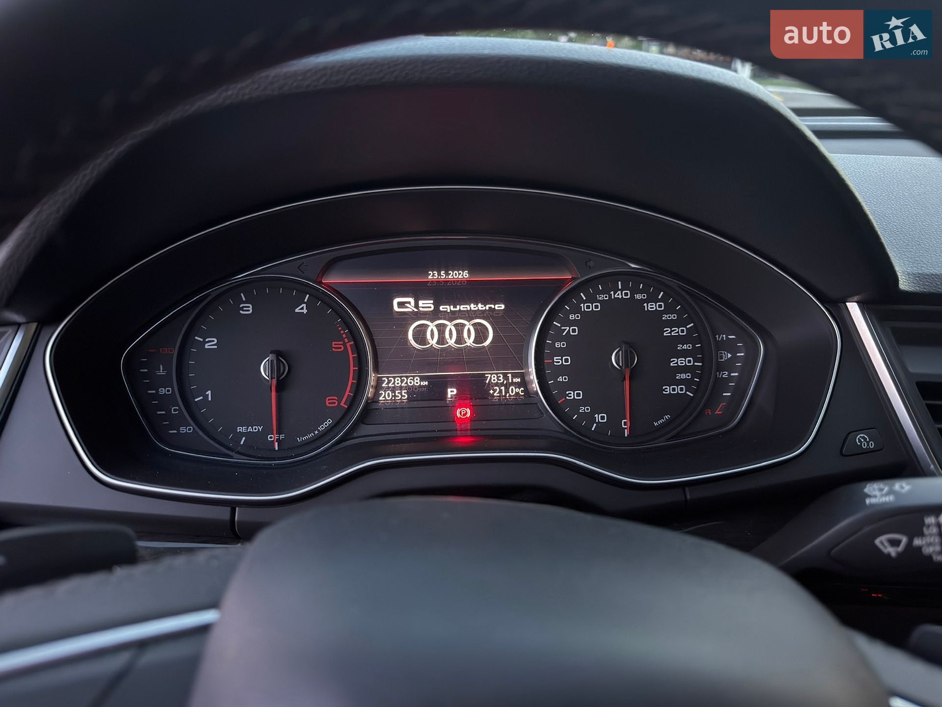 Audi Q5 2018 VIN WAUZZZFY6J2225301 фото оголошення 25 з 28