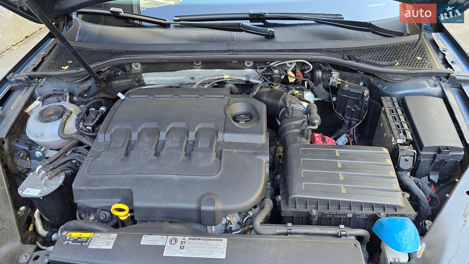 Volkswagen Passat Alltrack 2019 VIN WVWZZZ3CZLE009739 фото оголошення 12 з 68