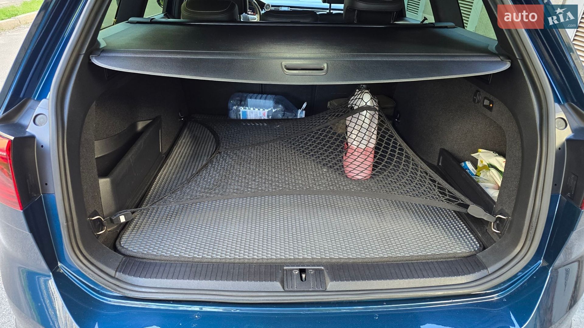 Volkswagen Passat Alltrack 2019 VIN WVWZZZ3CZLE009739 фото оголошення 17 з 68