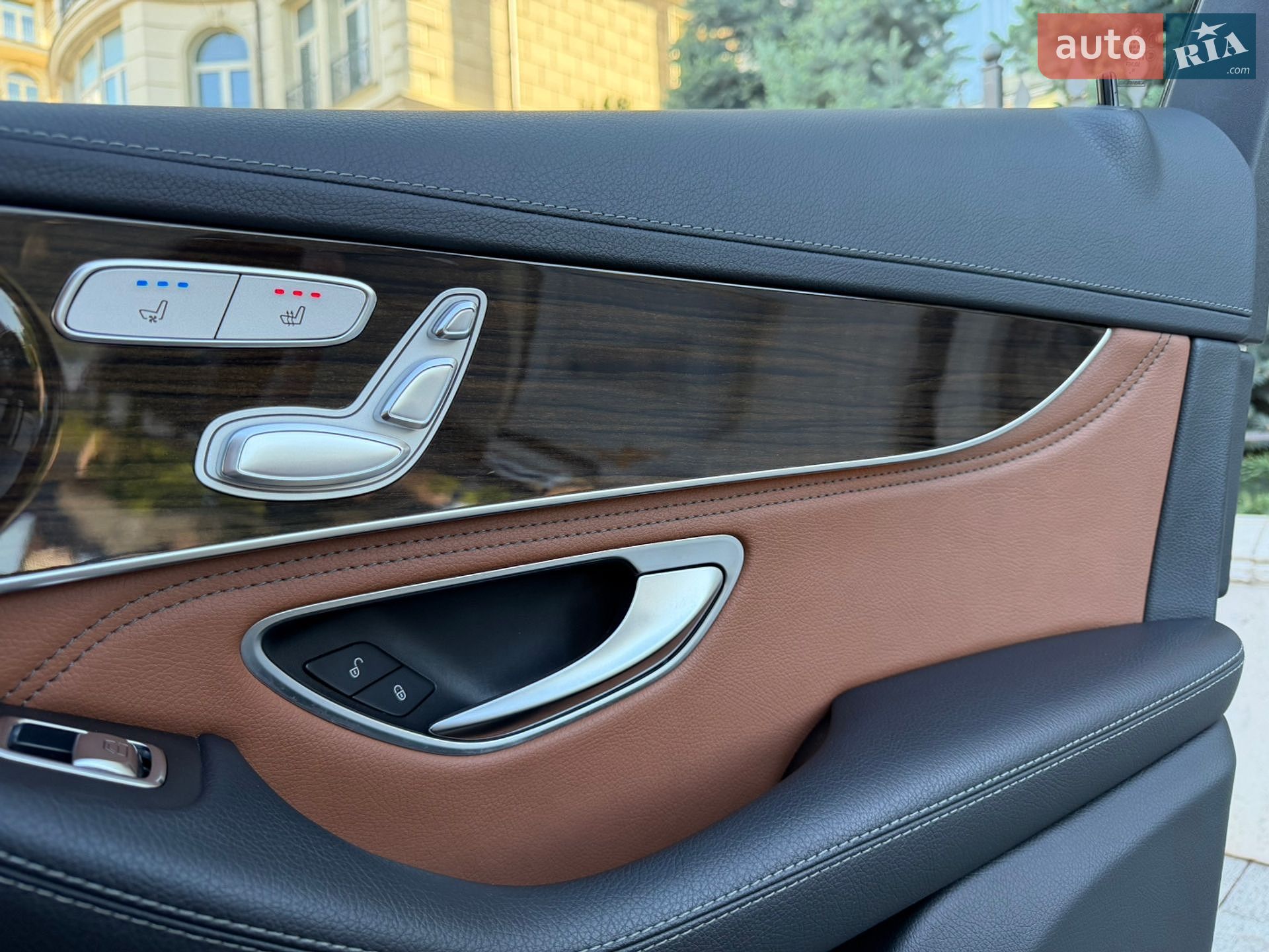Mercedes-Benz GLC-Class 2016 VIN WDC0G4KB0GF058709 фото оголошення 31 з 44