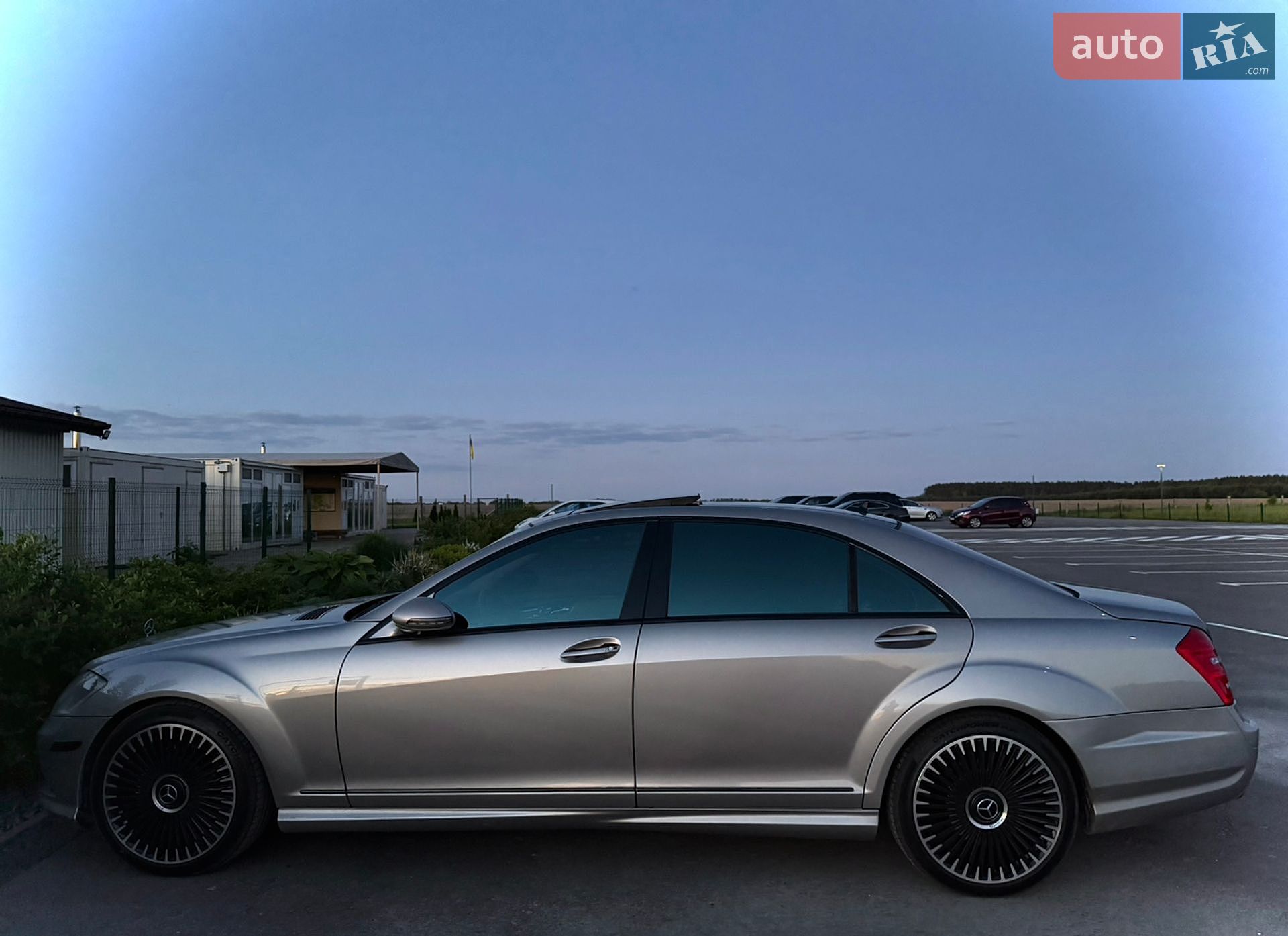 Mercedes-Benz S-Class 2009 VIN WDDNG86X19A248064 фото оголошення 5 з 31