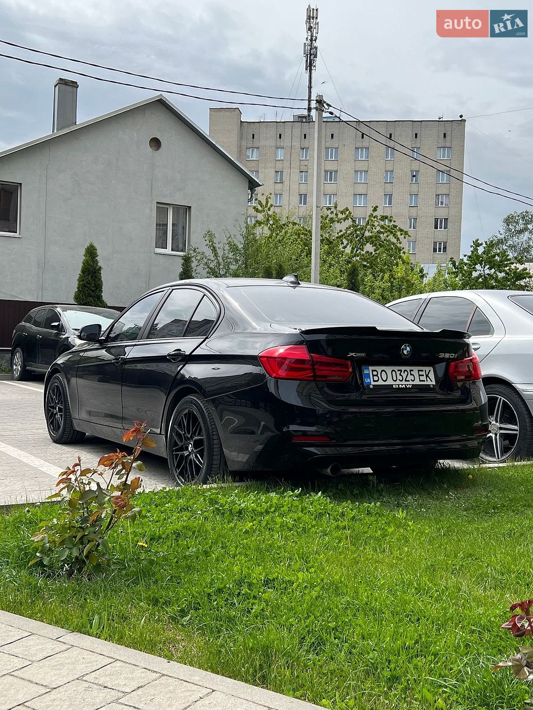 BMW 3 Series 2015 VIN WBA8E5G57GNT41120 фото оголошення 4 з 21