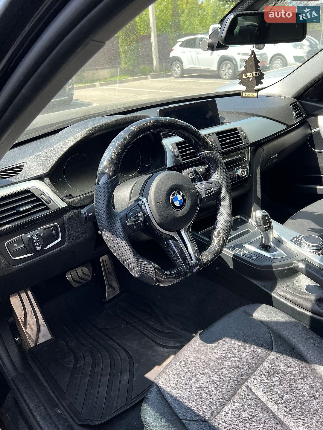BMW 3 Series 2015 VIN WBA8E5G57GNT41120 фото оголошення 7 з 21