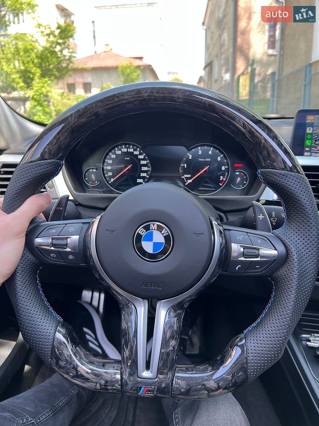 BMW 3 Series 2015 VIN WBA8E5G57GNT41120 фото оголошення 9 з 21