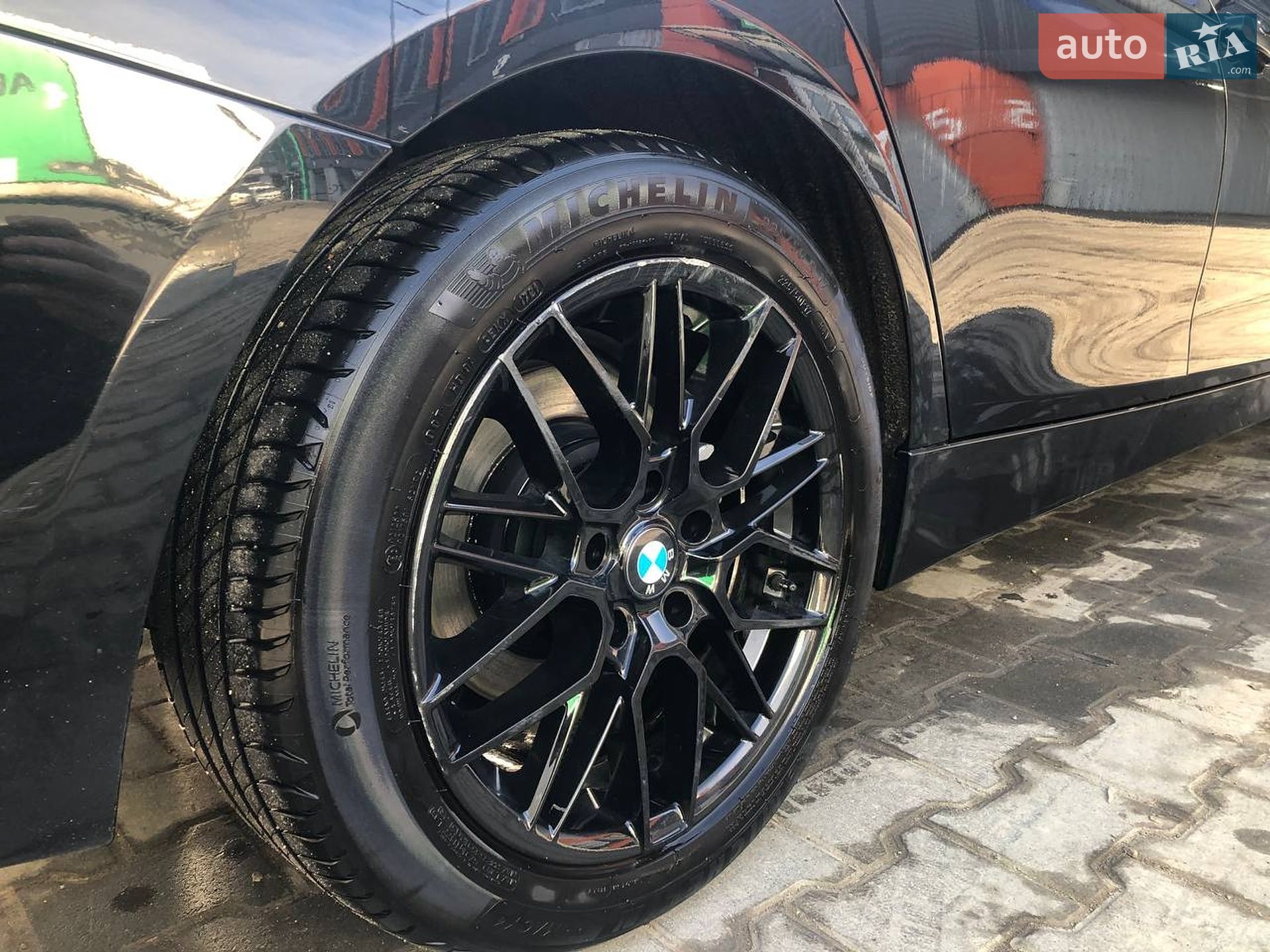 BMW 3 Series 2015 VIN WBA8E5G57GNT41120 фото оголошення 16 з 21