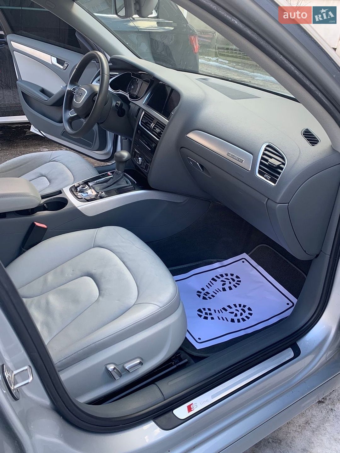 Audi A4 2013 VIN WAUBFAFLXEA080873 фото оголошення 4 з 19
