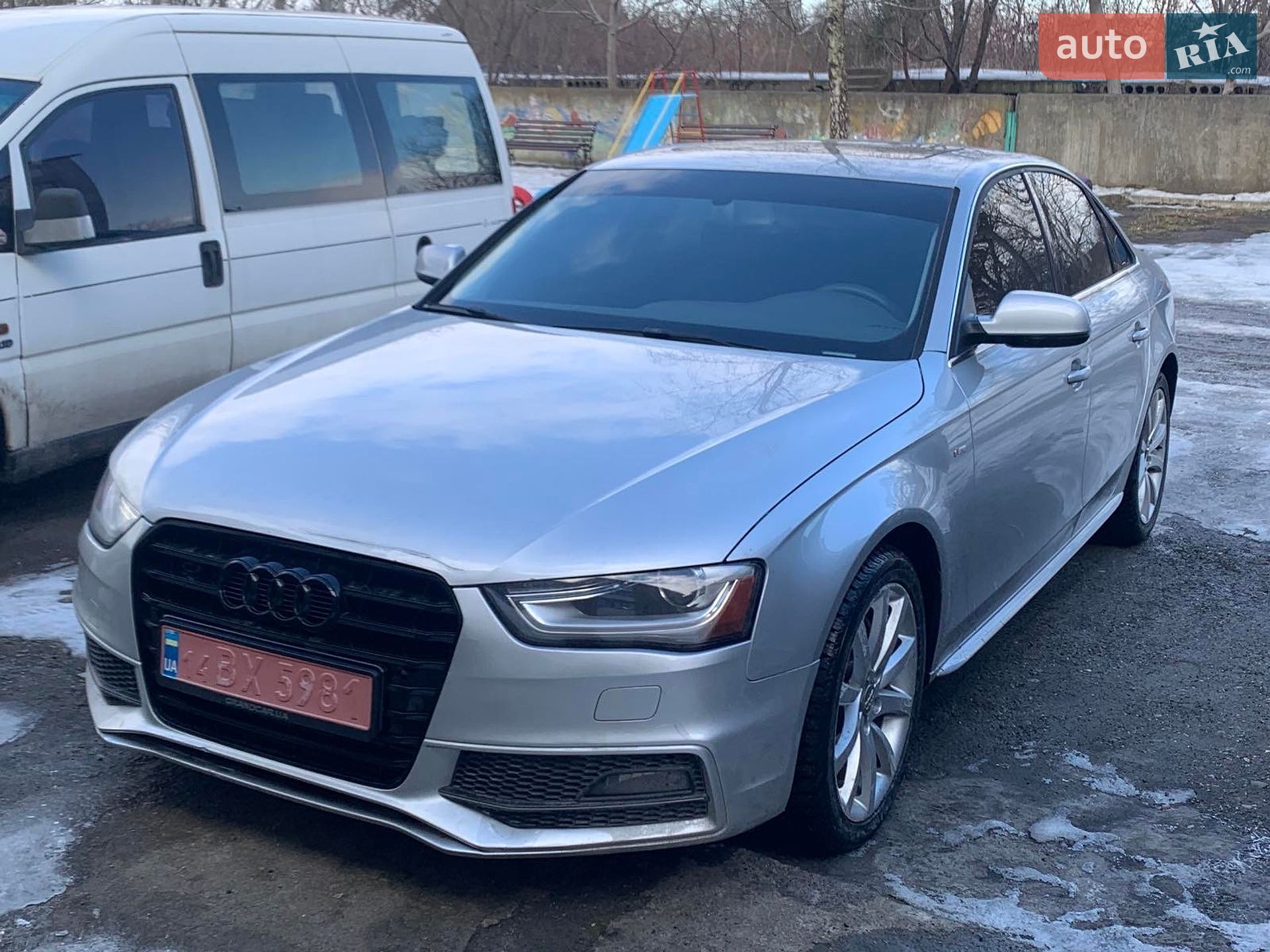 Audi A4 2013 VIN WAUBFAFLXEA080873 фото оголошення 7 з 19
