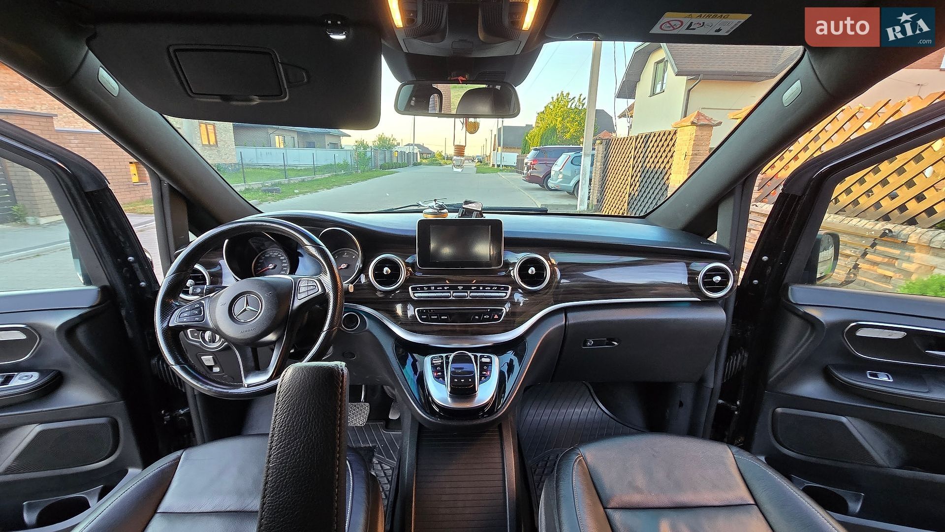 Mercedes-Benz V-Class 2017 VIN WDF44781513404886 фото оголошення 7 з 16