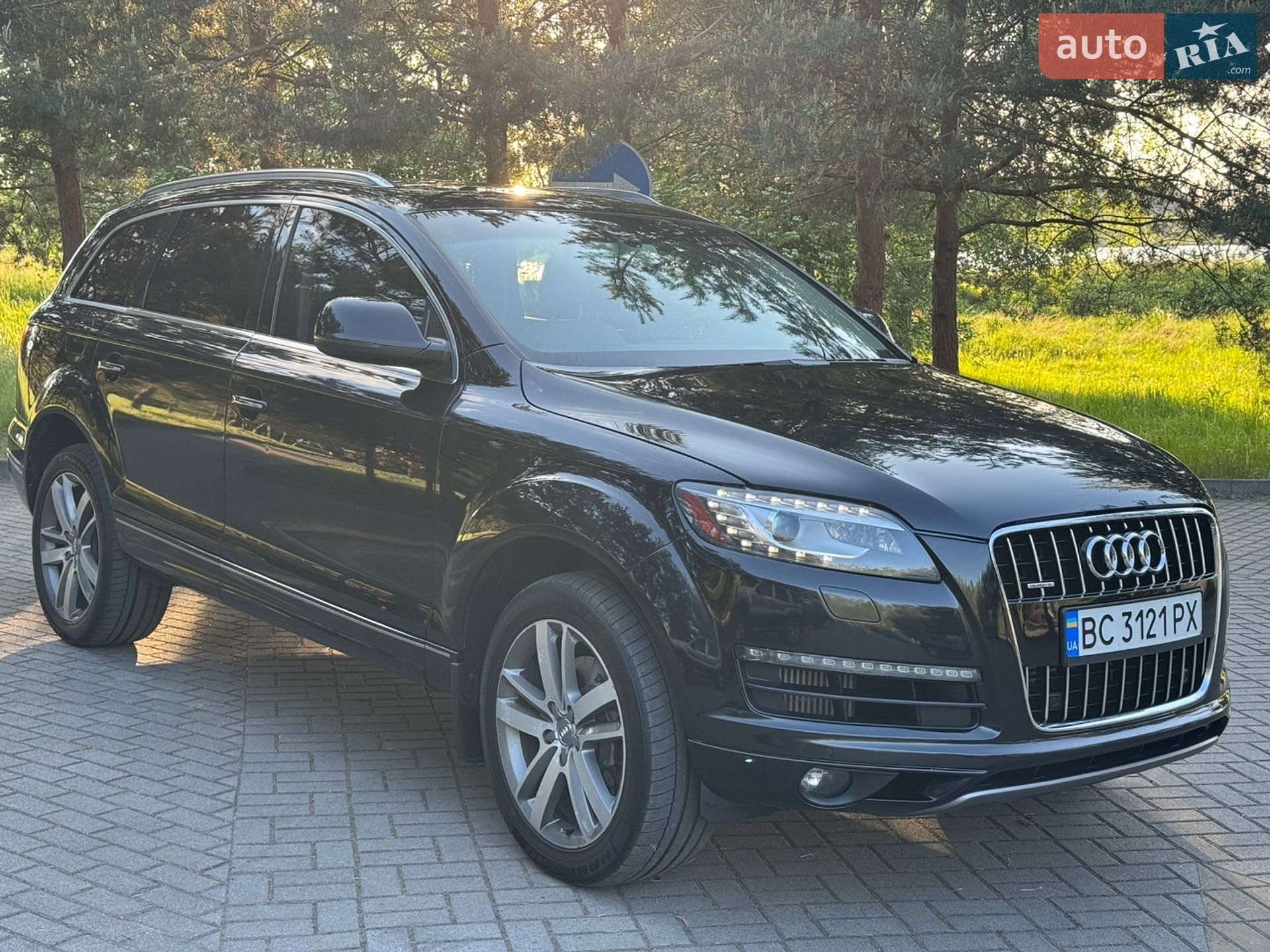 Audi Q7 2011 VIN WA1VMBFE7BD007977 фото оголошення 7 з 36