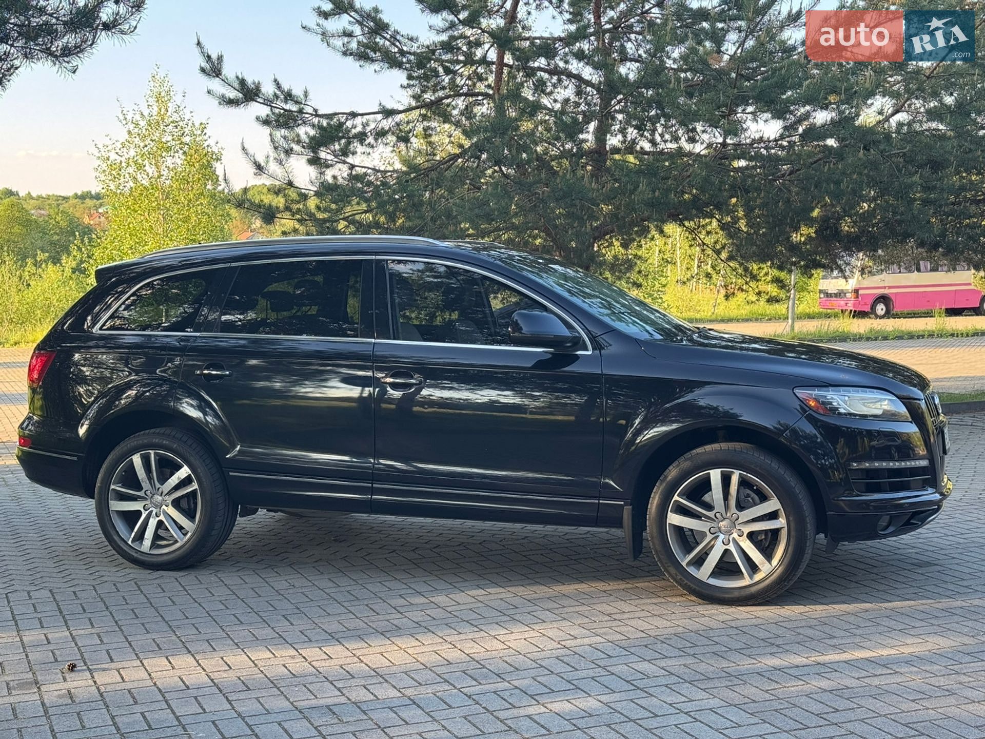 Audi Q7 2011 VIN WA1VMBFE7BD007977 фото оголошення 11 з 36