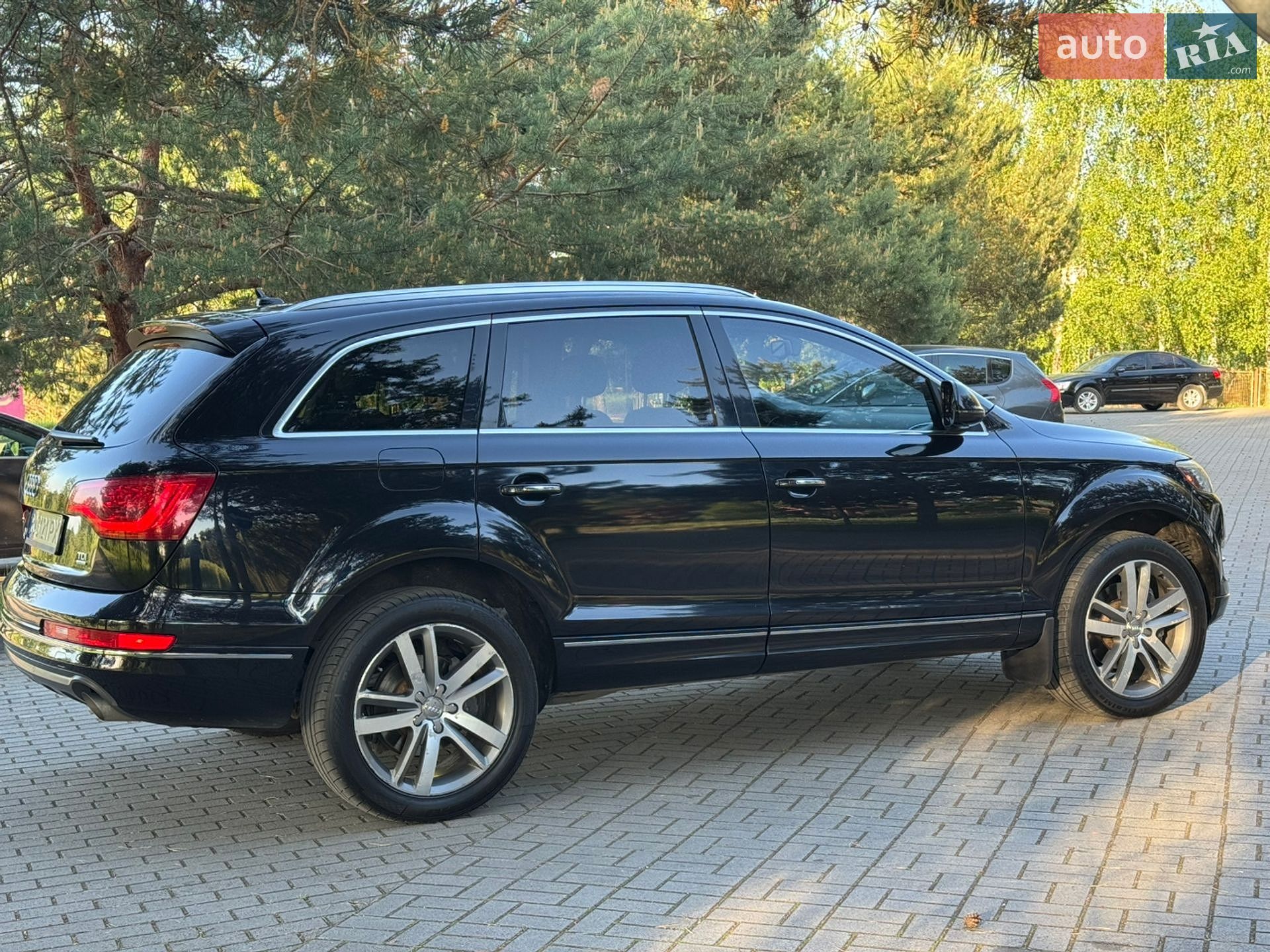 Audi Q7 2011 VIN WA1VMBFE7BD007977 фото оголошення 12 з 36