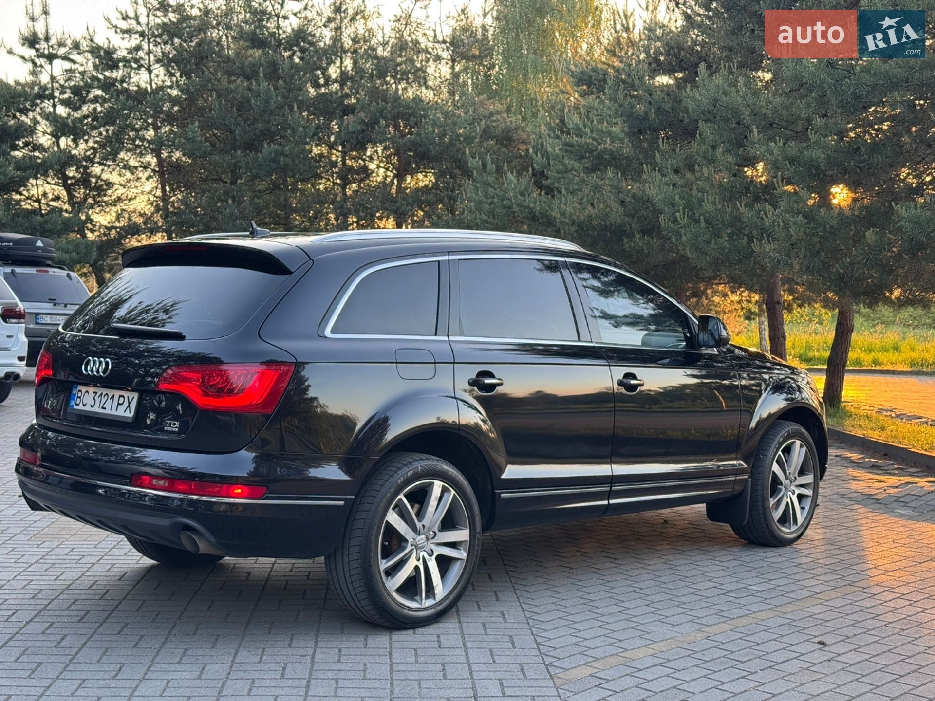 Audi Q7 2011 VIN WA1VMBFE7BD007977 фото оголошення 13 з 36