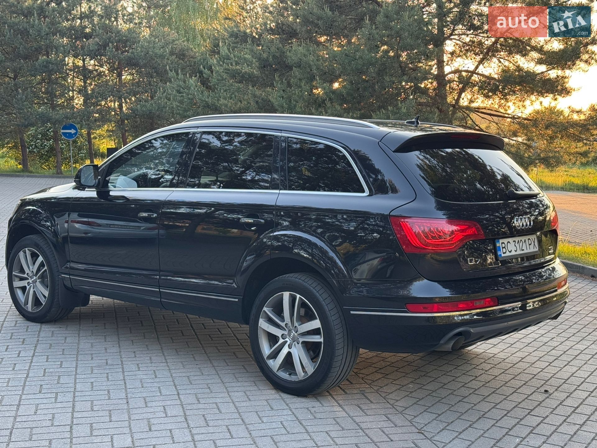 Audi Q7 2011 VIN WA1VMBFE7BD007977 фото оголошення 16 з 36