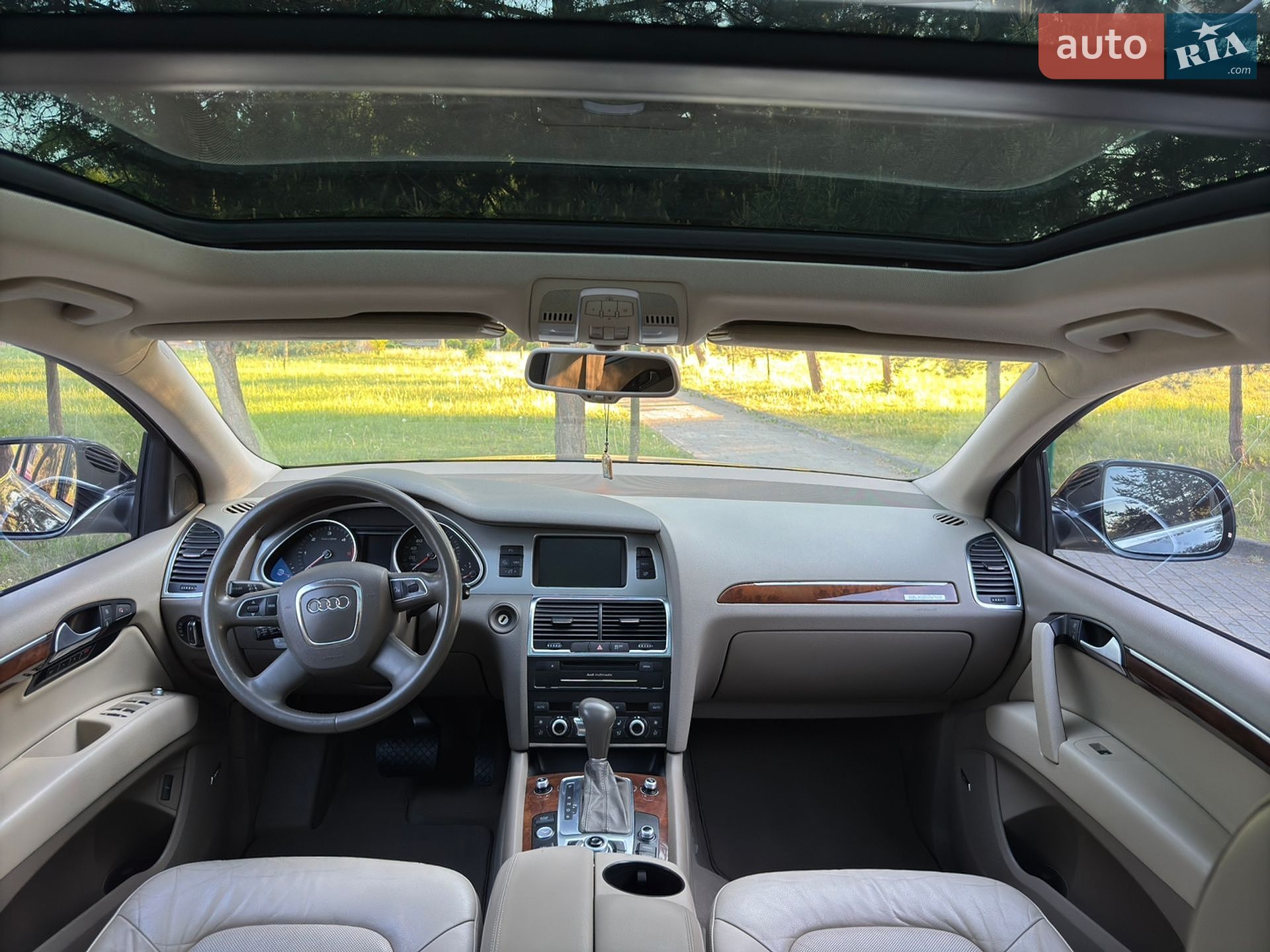 Audi Q7 2011 VIN WA1VMBFE7BD007977 фото оголошення 20 з 36