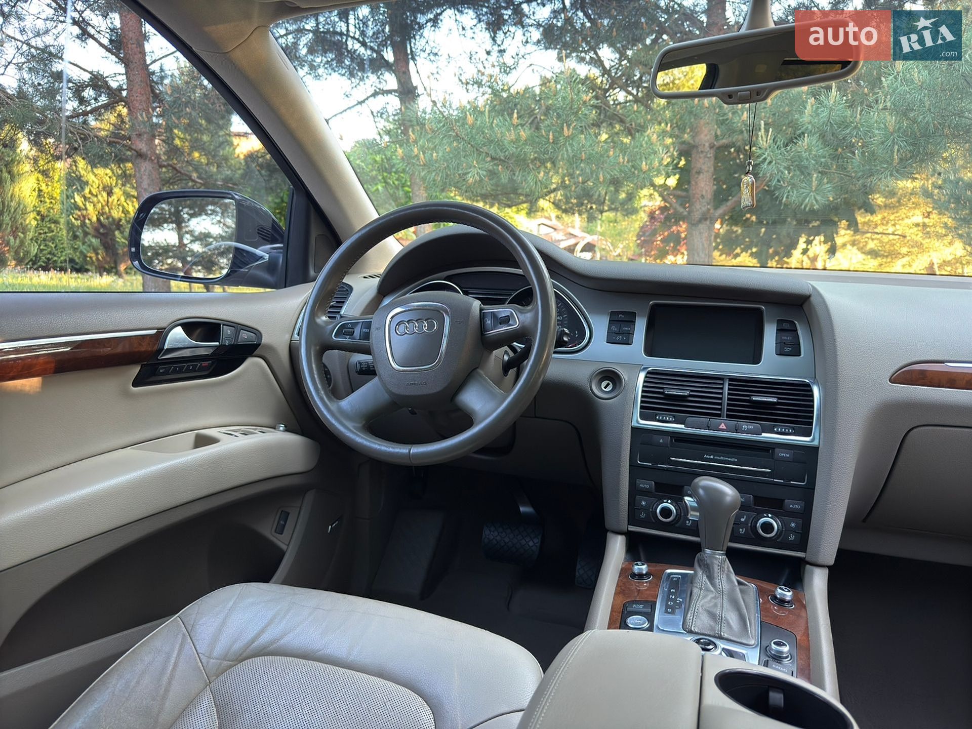 Audi Q7 2011 VIN WA1VMBFE7BD007977 фото оголошення 21 з 36