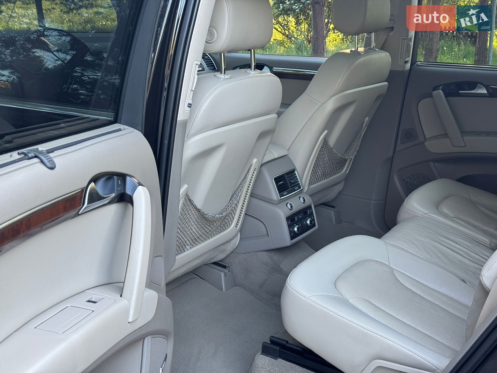 Audi Q7 2011 VIN WA1VMBFE7BD007977 фото оголошення 30 з 36