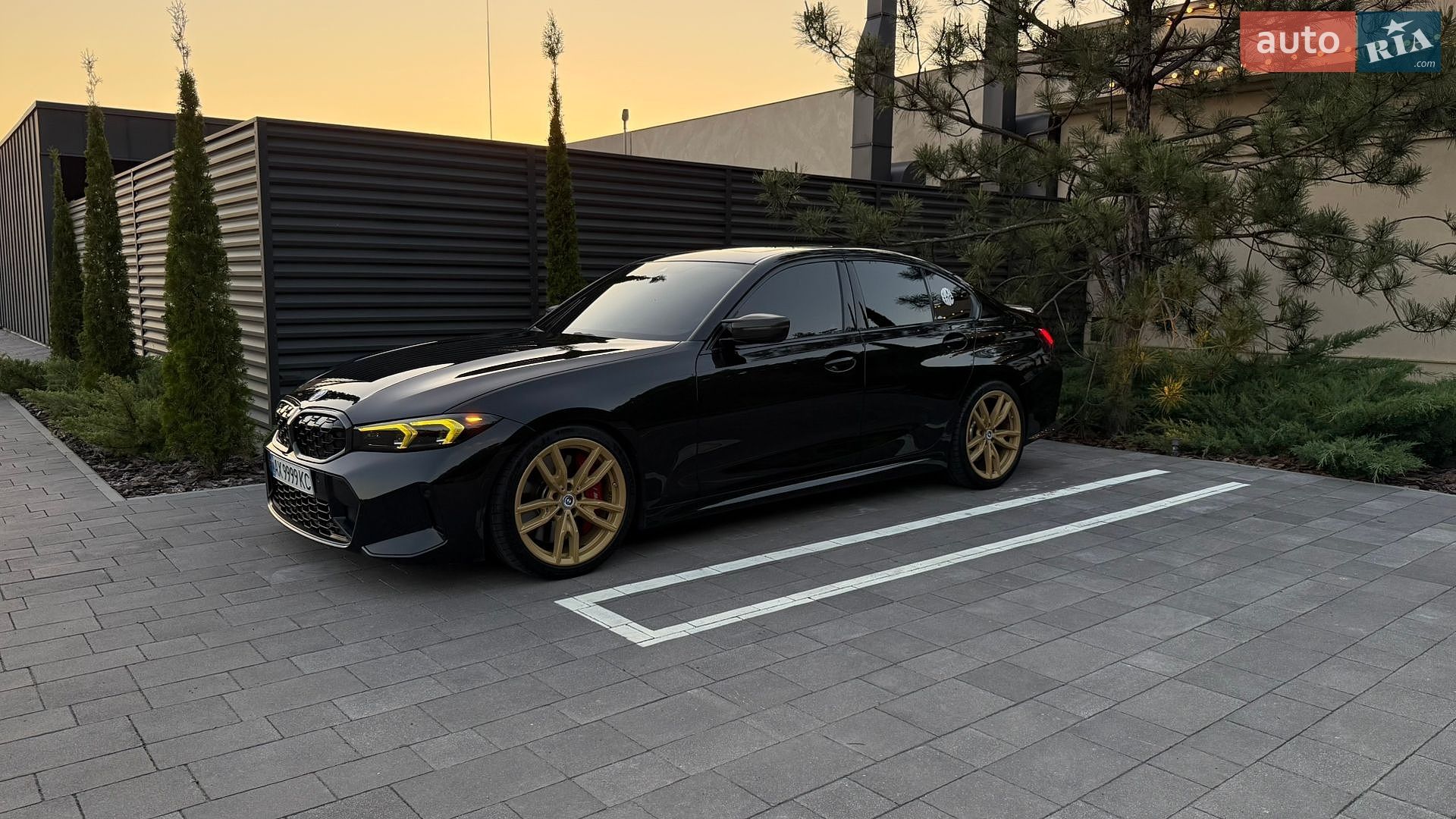 BMW 3 Series 2023 VIN 3MW49FS03R8D87232 фото оголошення 7 з 51