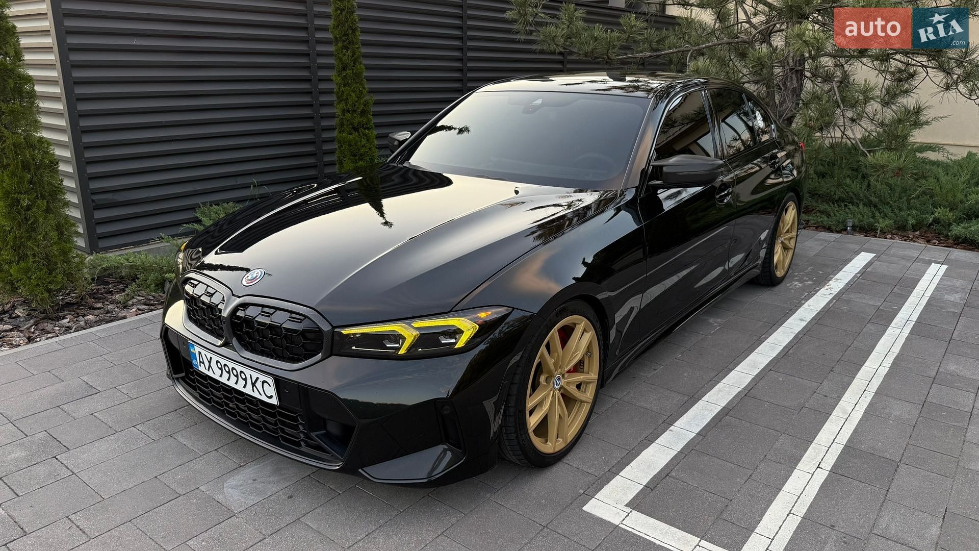 BMW 3 Series 2023 VIN 3MW49FS03R8D87232 фото оголошення 10 з 51