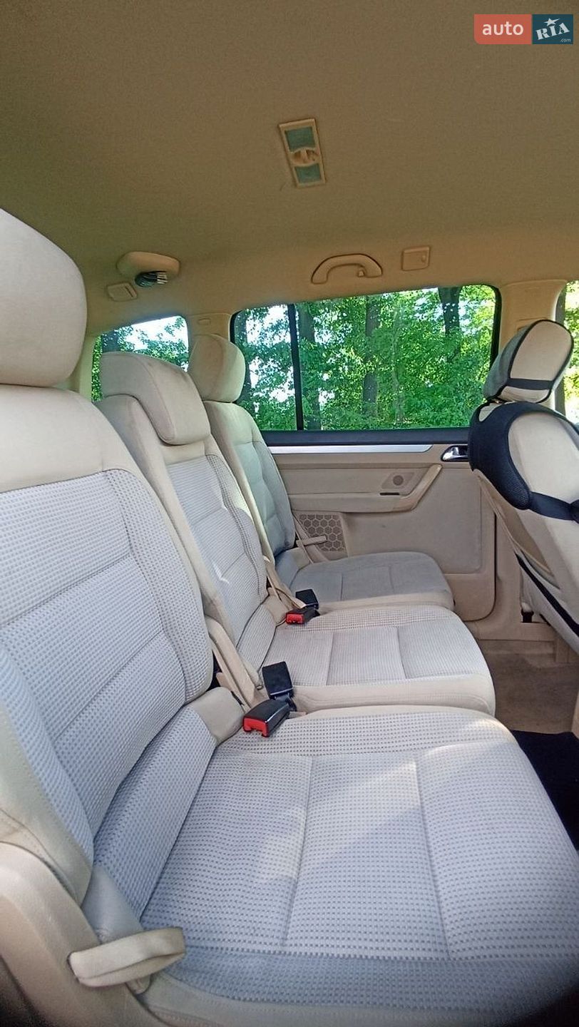 Volkswagen Touran 2003 VIN WVGZZZ1TZ3W005133 фото оголошення 10 з 15