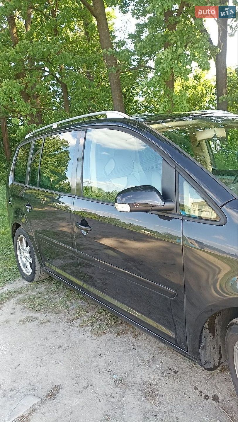 Volkswagen Touran 2003 VIN WVGZZZ1TZ3W005133 фото оголошення 7 з 15