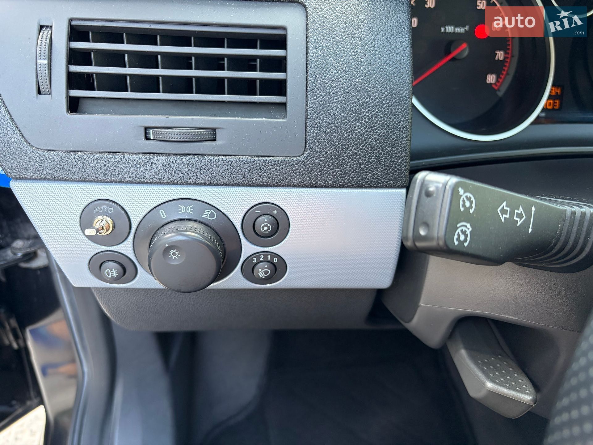 Opel Astra 2006 VIN W0L0AHL3562177489 фото оголошення 19 з 40