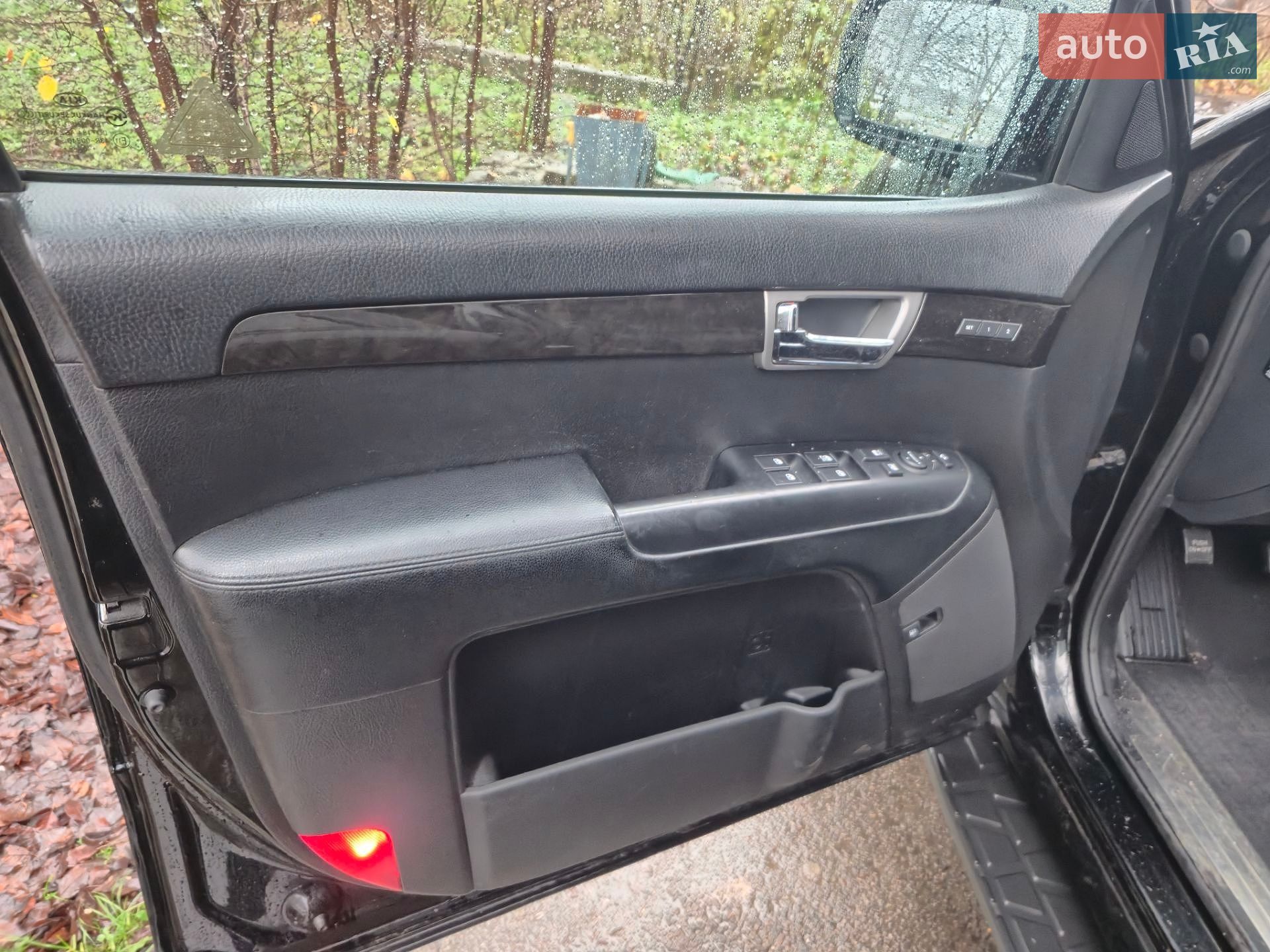 KIA Mohave 2011 VIN Y6DKN811DC5070065 фото оголошення 3 з 6
