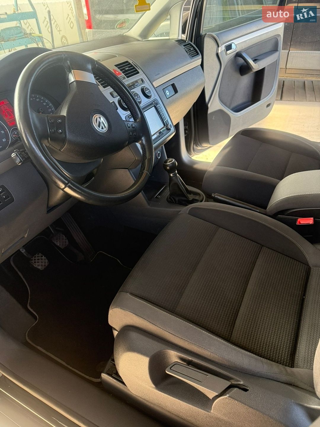 Volkswagen Touran 2010 VIN WVGZZZ1TZAW095228 фото оголошення 9 з 11