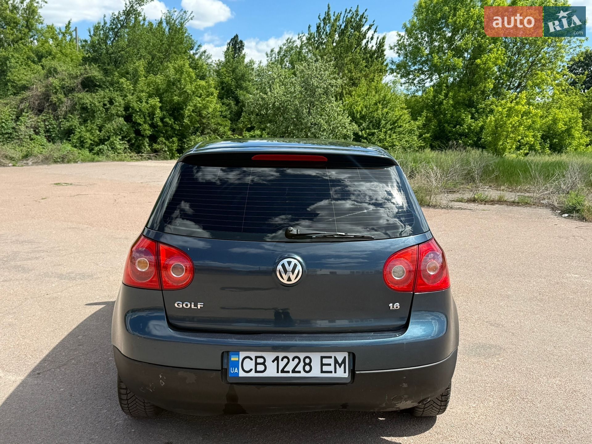 Volkswagen Golf 2004 VIN WVWZZZ1KZ5P057389 фото оголошення 4 з 11