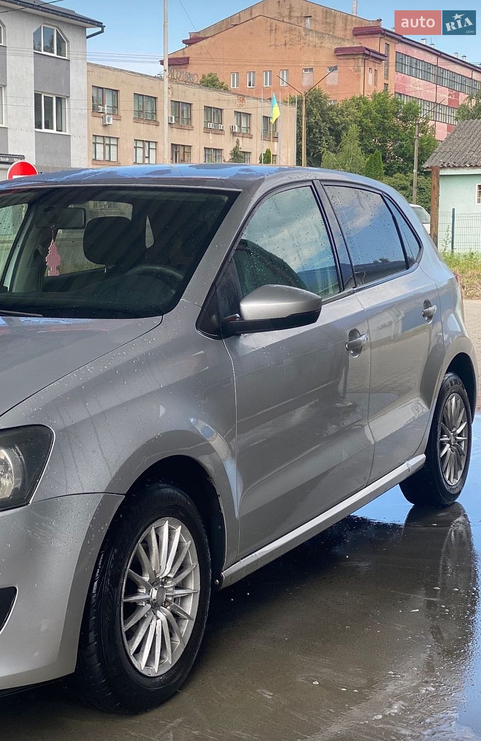 Volkswagen Polo 2010 VIN WVWZZZ6RZBY059861 фото оголошення 2 з 8