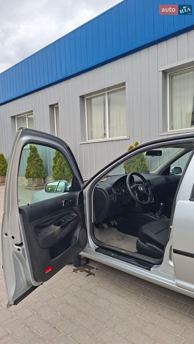 Volkswagen Golf 2002 VIN WVWZZZ1JZ2U561468 фото оголошення 6 з 12