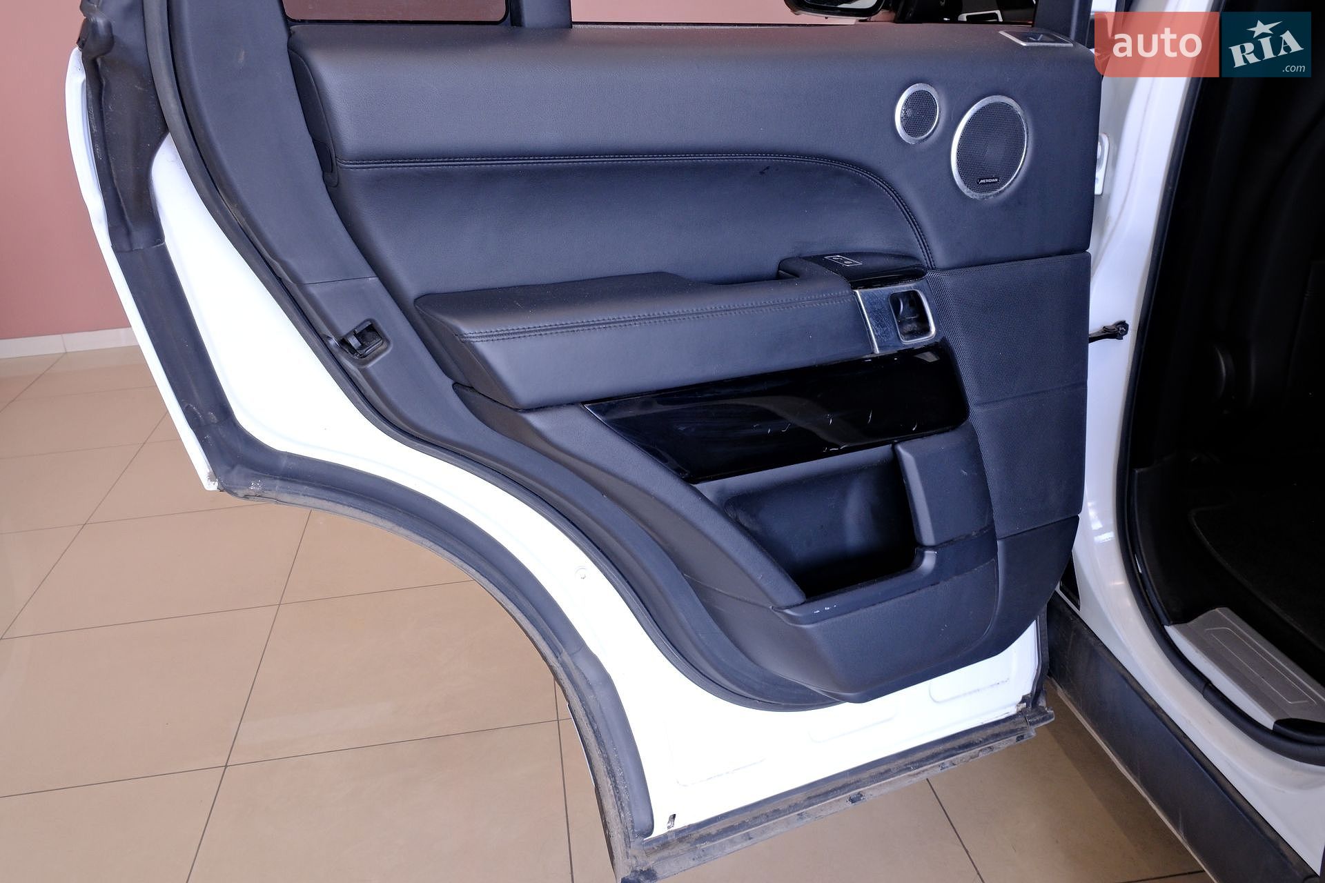 Land Rover Range Rover 2014 VIN SALGS2TF5FA202168 фото оголошення 25 з 38