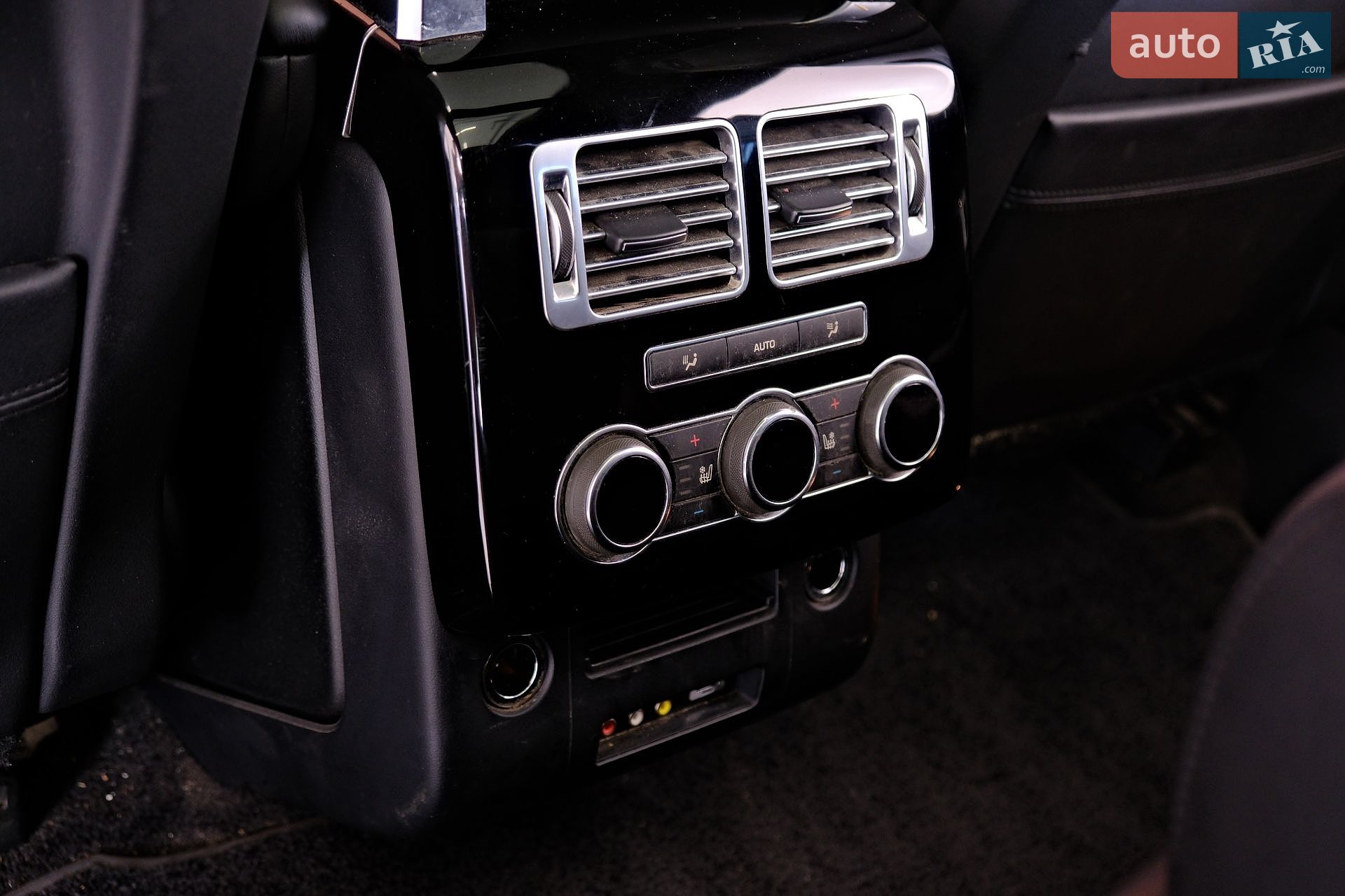 Land Rover Range Rover 2014 VIN SALGS2TF5FA202168 фото оголошення 27 з 38