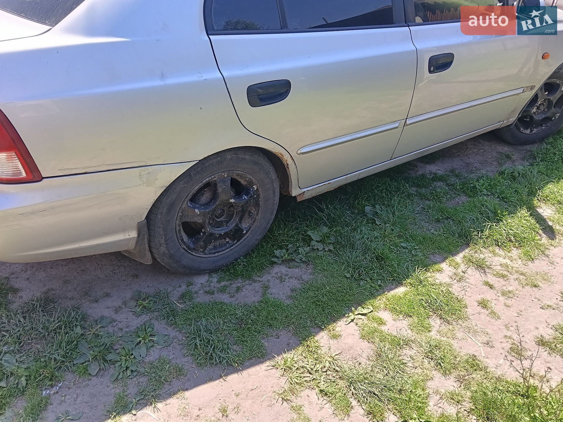 Hyundai Accent 2002 VIN KMHCG51FP2U151727 фото оголошення 9 з 10