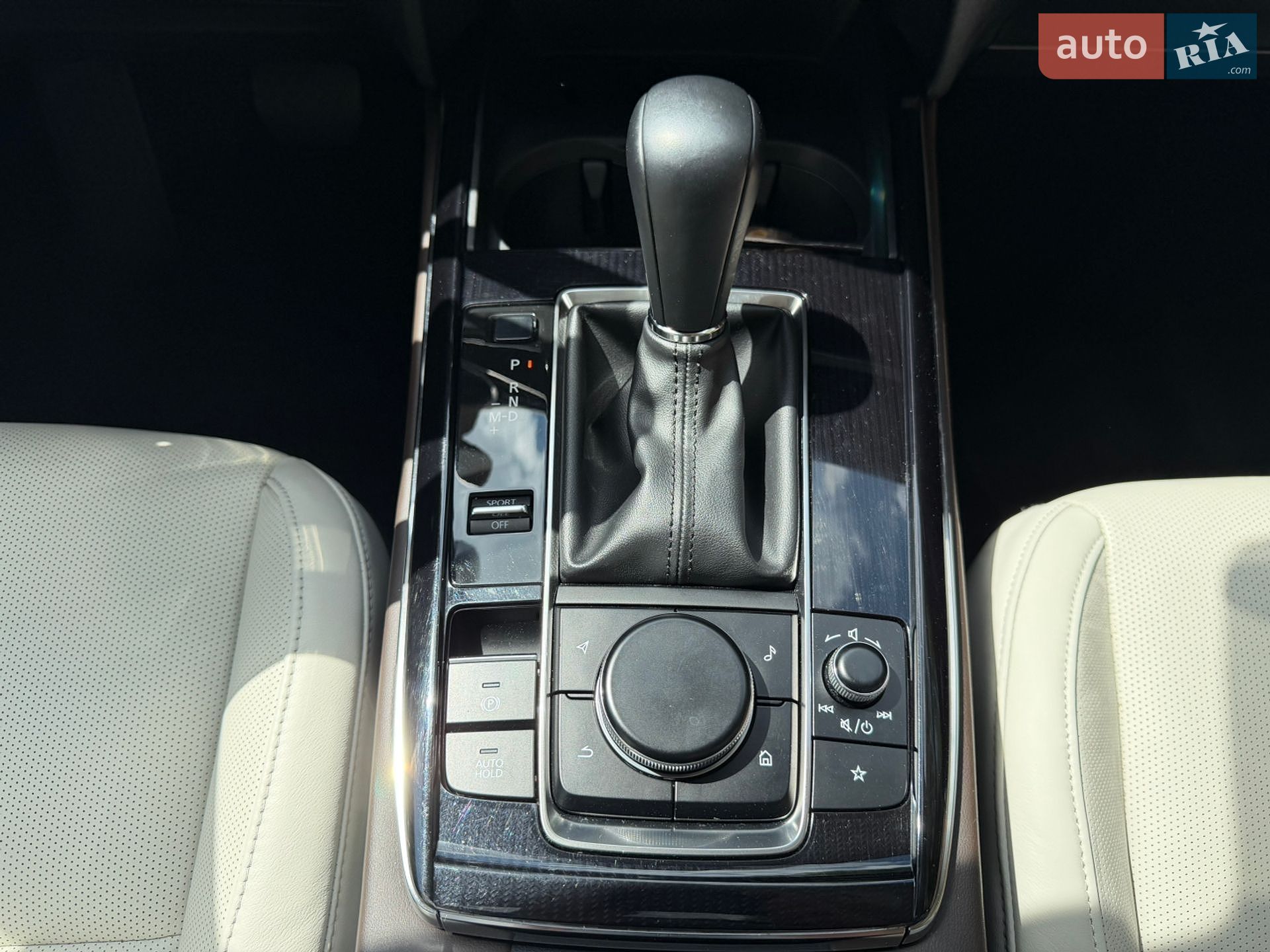 Mazda CX-30 2022 VIN 3MVDMBEY3NM401934 фото оголошення 8 з 17