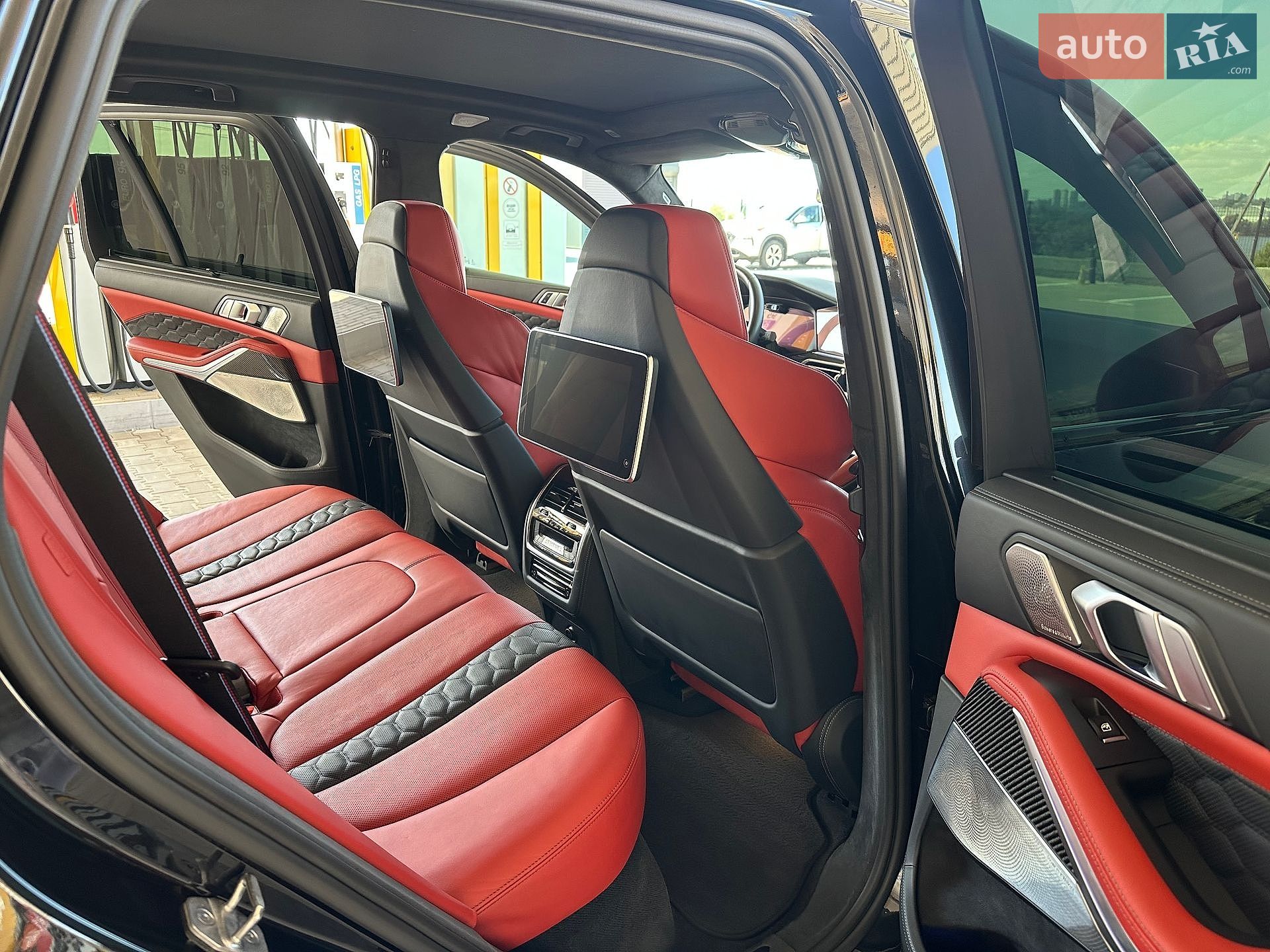 BMW X5 M 2021 VIN WBSJU010809G00523 фото оголошення 24 з 33