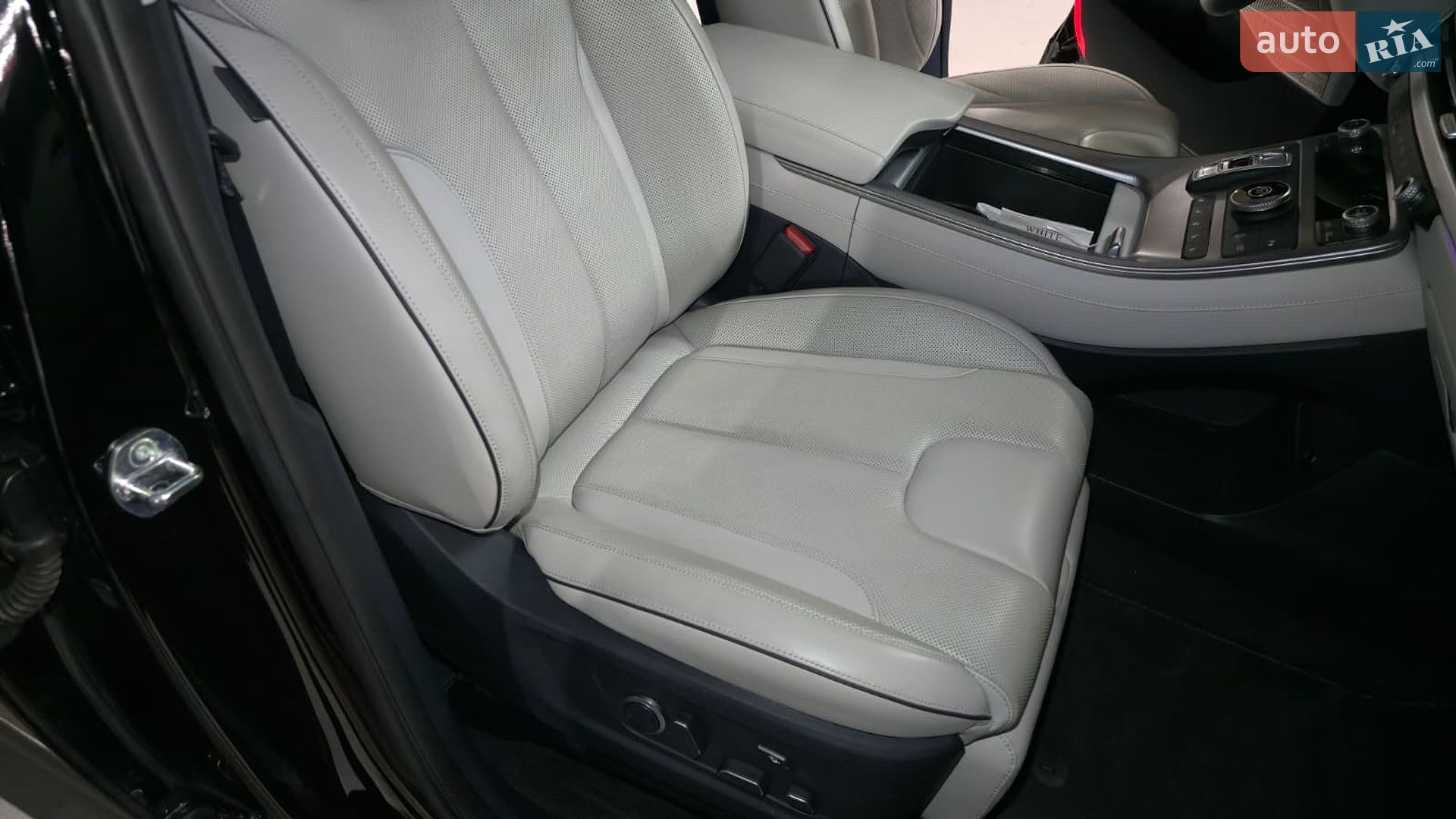 Hyundai Palisade 2022 VIN KMHR581ABPU563788 фото оголошення 17 з 32