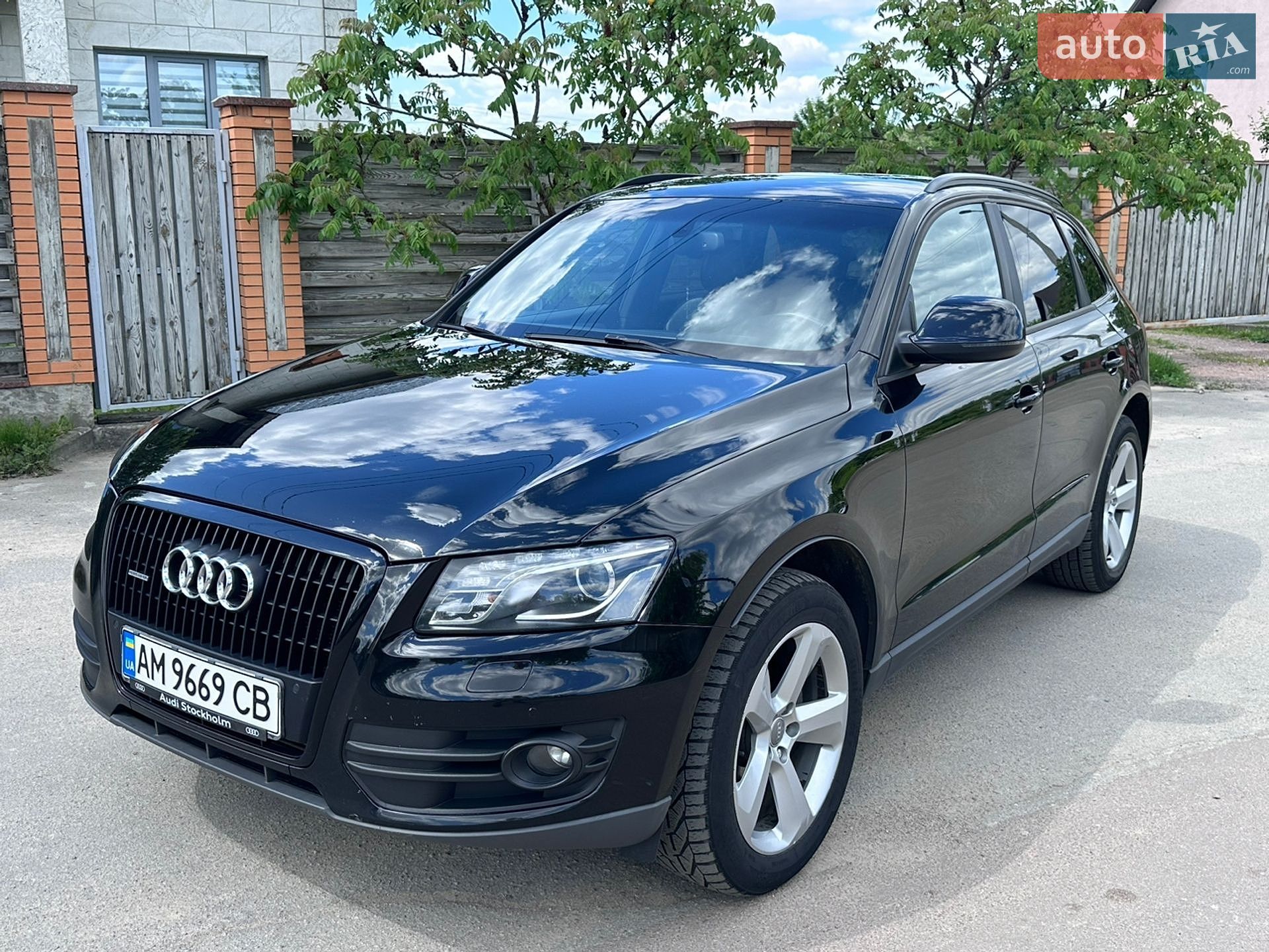 Audi Q5 2012 VIN WAUZZZ8R7CA116778 фото оголошення 3 з 18