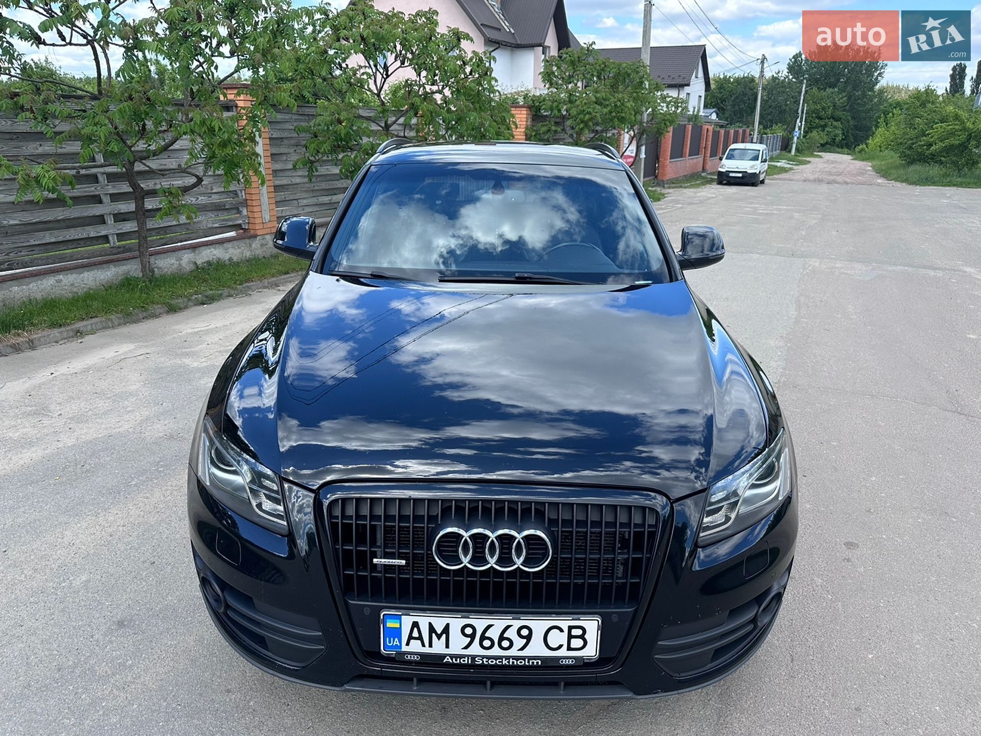Audi Q5 2012 VIN WAUZZZ8R7CA116778 фото оголошення 9 з 18