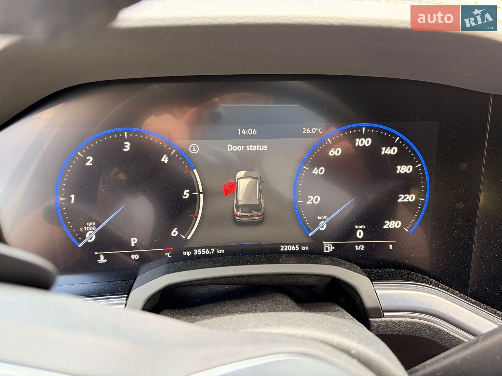 Volkswagen Touareg 2025 VIN WVGZZZCRXSD017696 фото оголошення 7 з 11