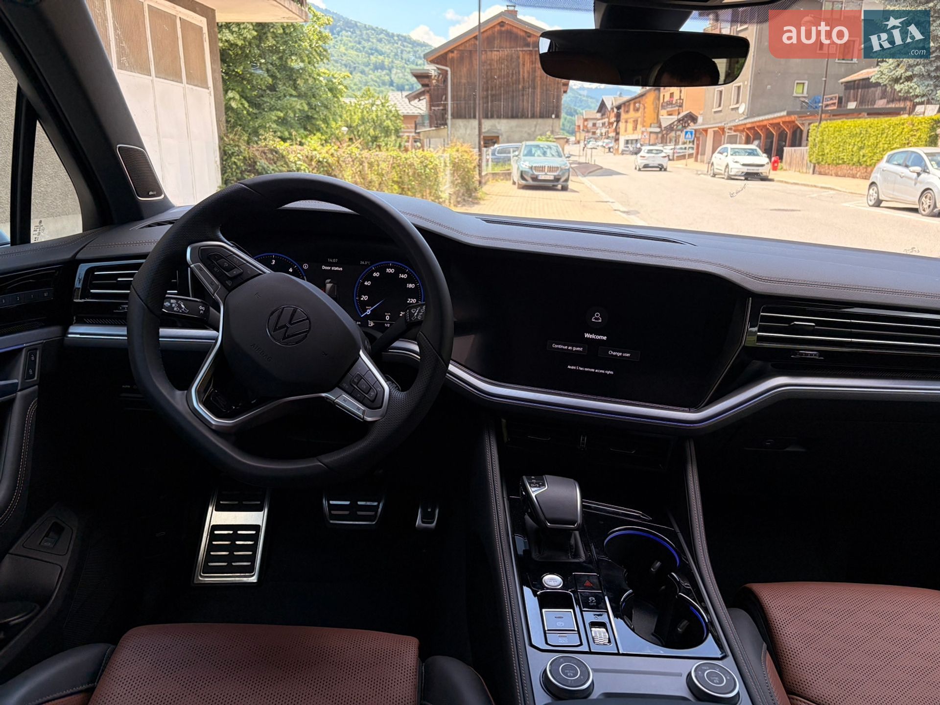 Volkswagen Touareg 2025 VIN WVGZZZCRXSD017696 фото оголошення 9 з 11
