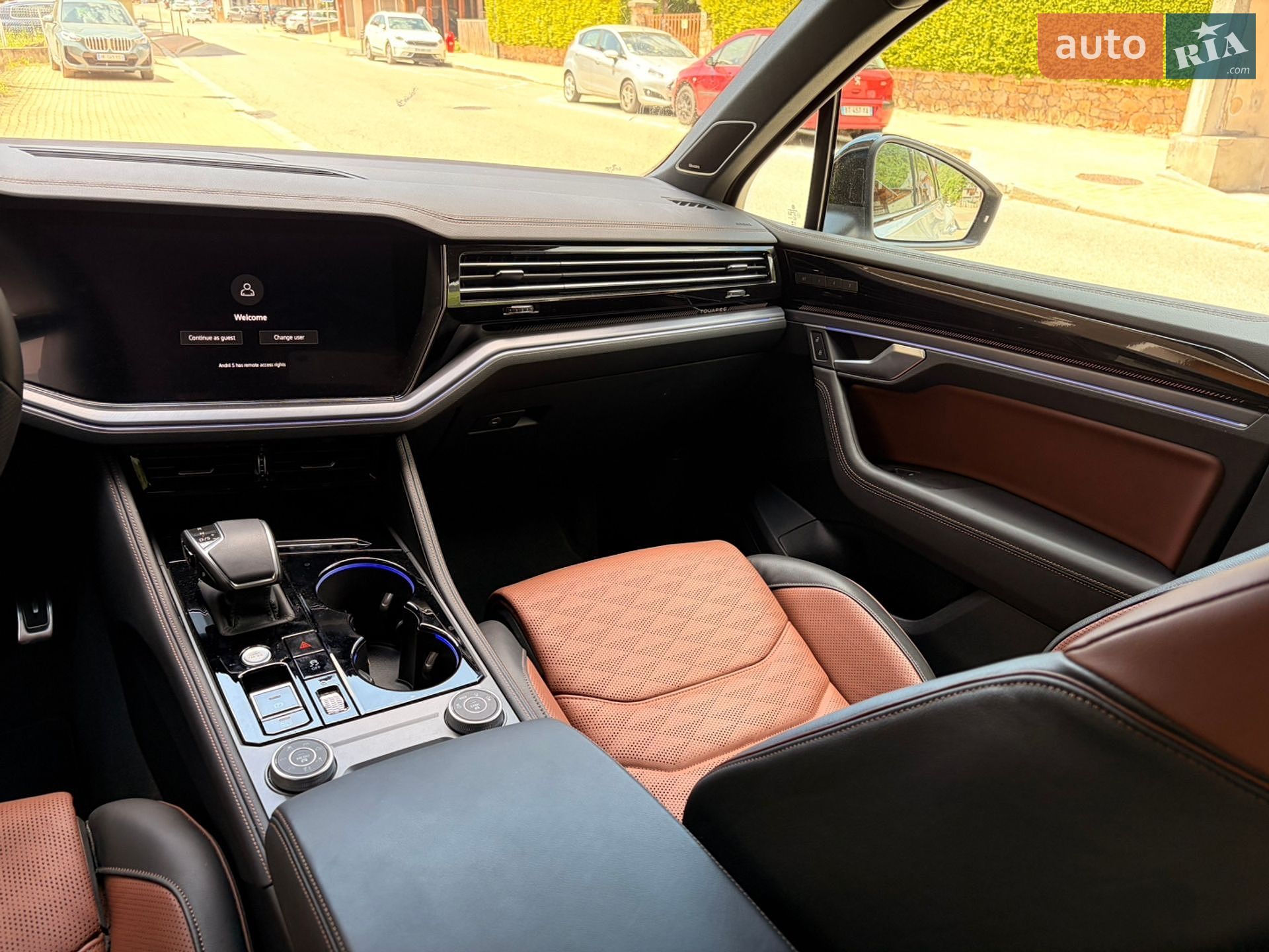 Volkswagen Touareg 2025 VIN WVGZZZCRXSD017696 фото оголошення 10 з 11