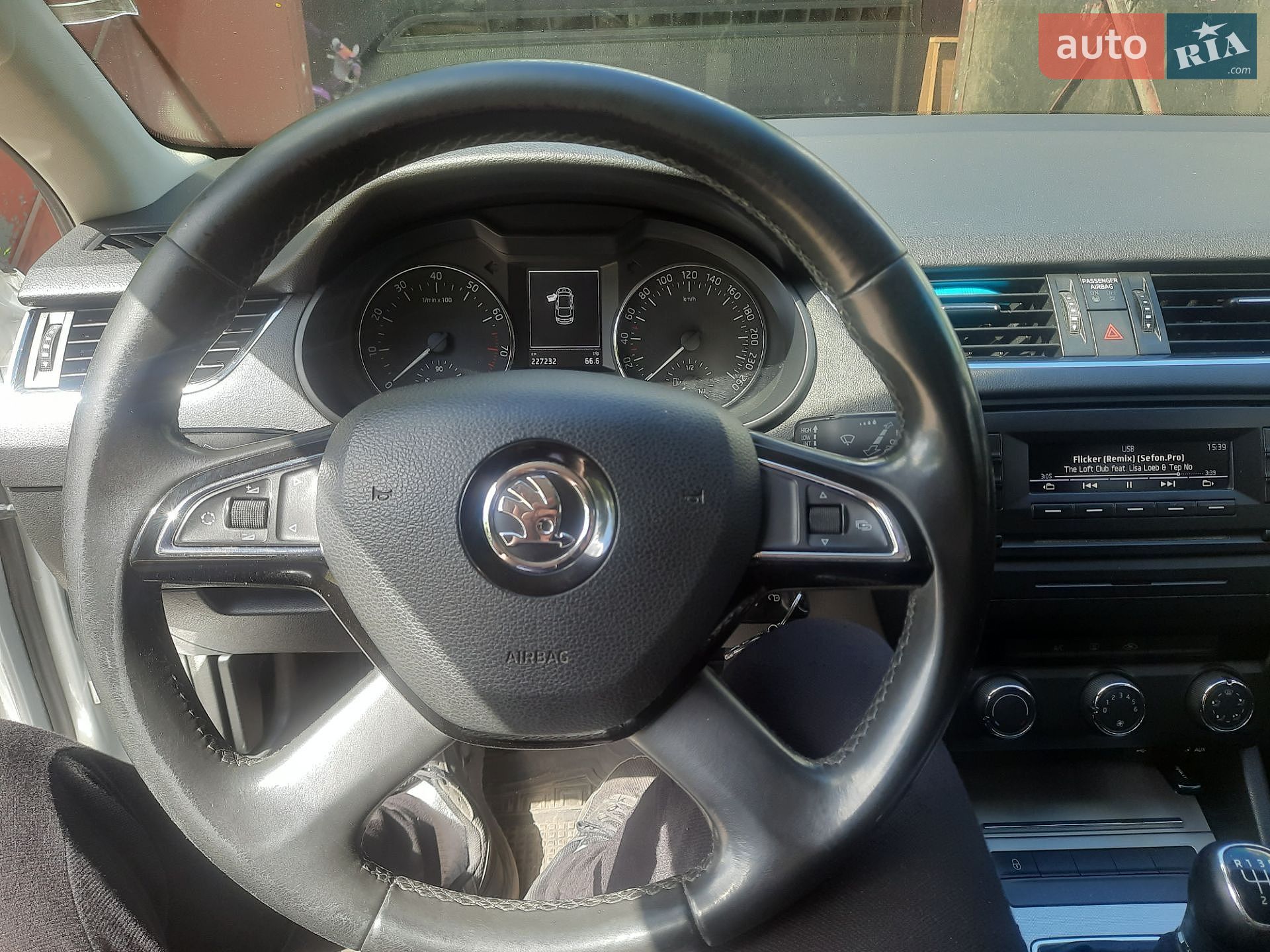 Skoda Octavia 2013 VIN TMBAC7NE3E0065313 фото оголошення 3 з 6