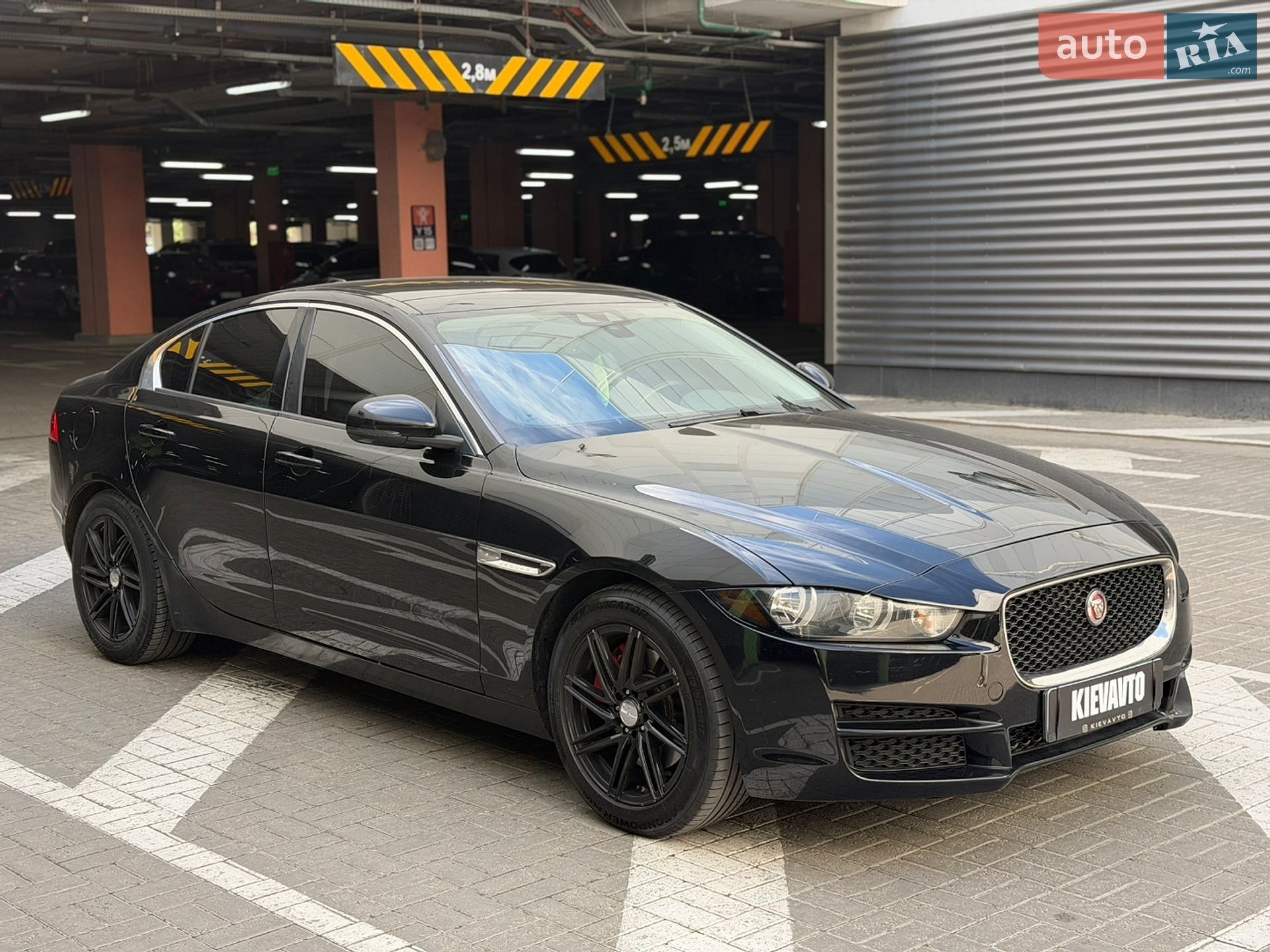 Jaguar XE 2016 VIN SAJAR4BG2HA959354 фото оголошення 2 з 17