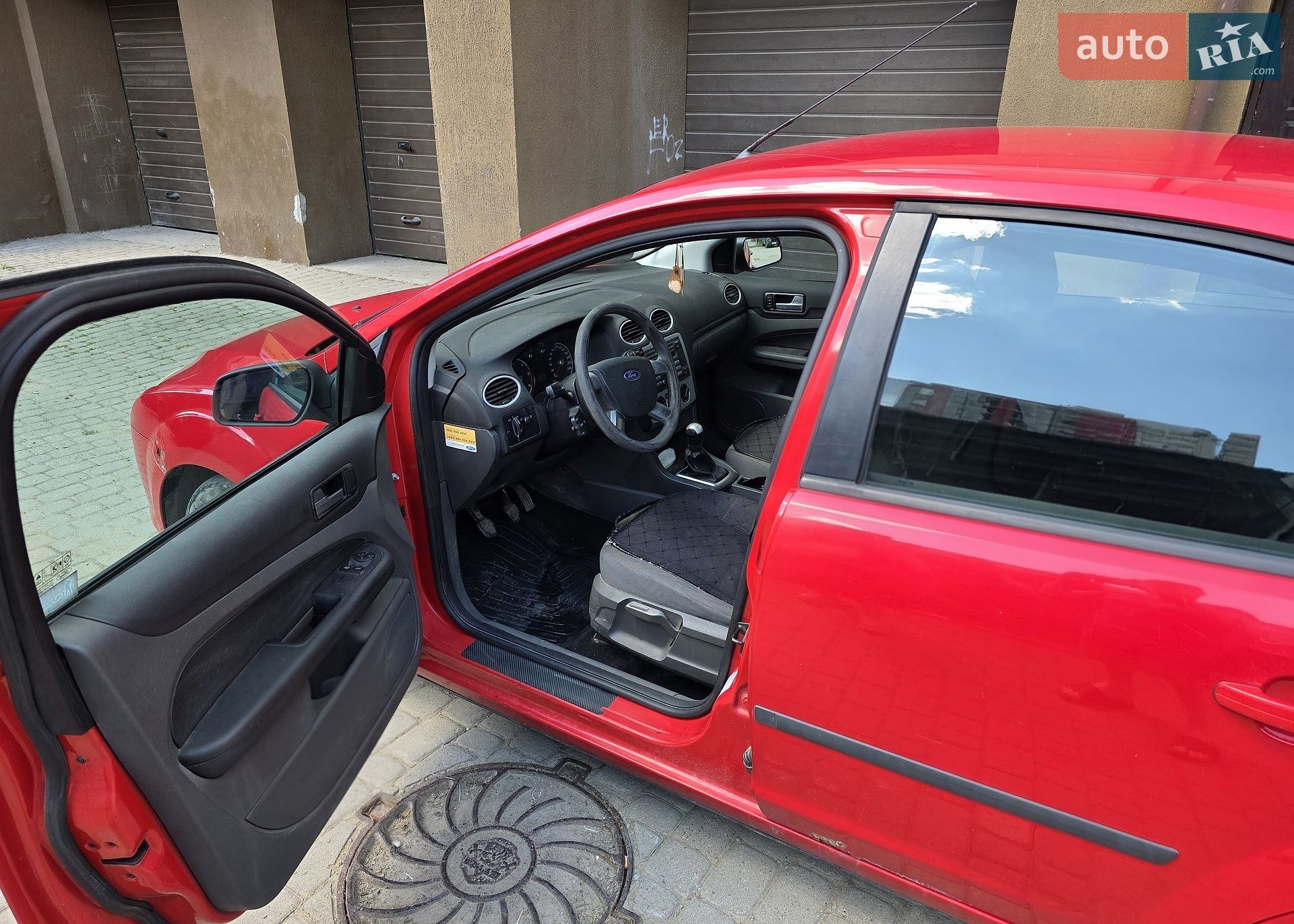 Ford Focus 2006 VIN WF05XXGCD56B00445 фото оголошення 8 з 12