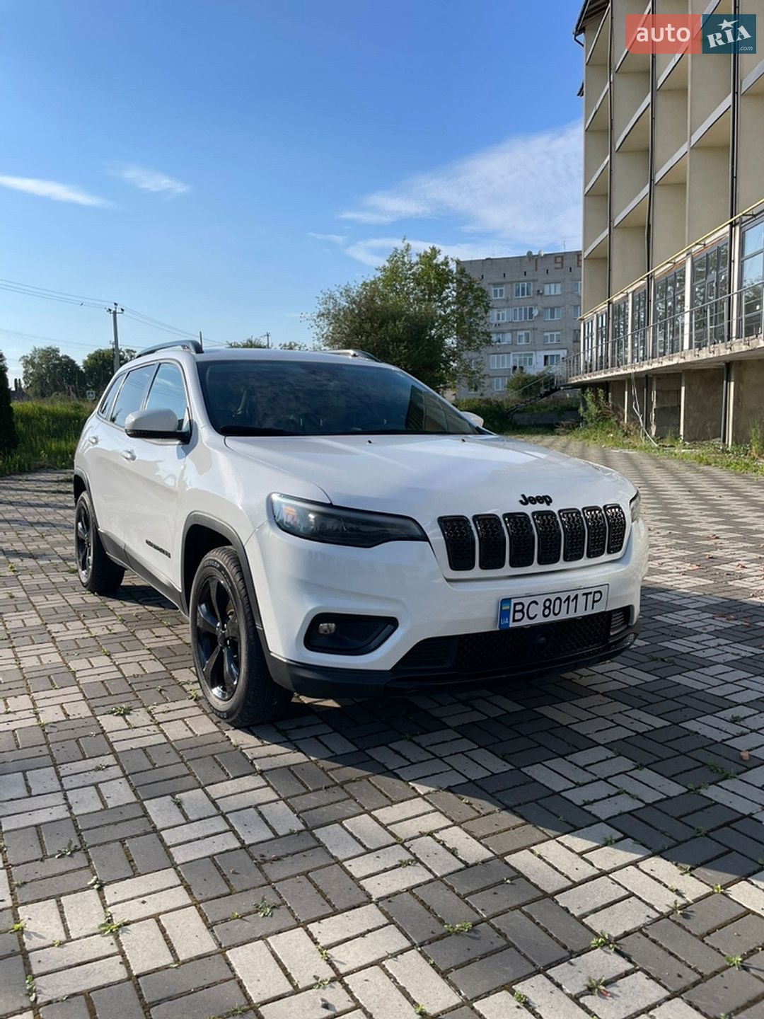 Jeep Cherokee 2020 VIN 1C4PJMLB1MD122073 фото оголошення 3 з 29