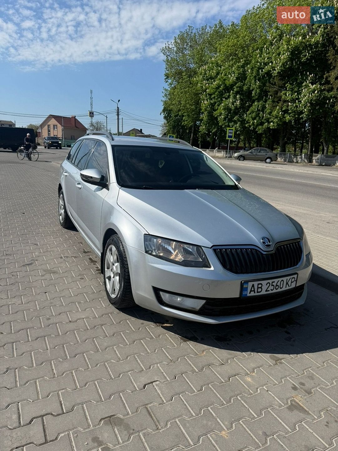 Skoda Octavia 2014 VIN TMBLG7NE4F0113125 фото оголошення 2 з 21