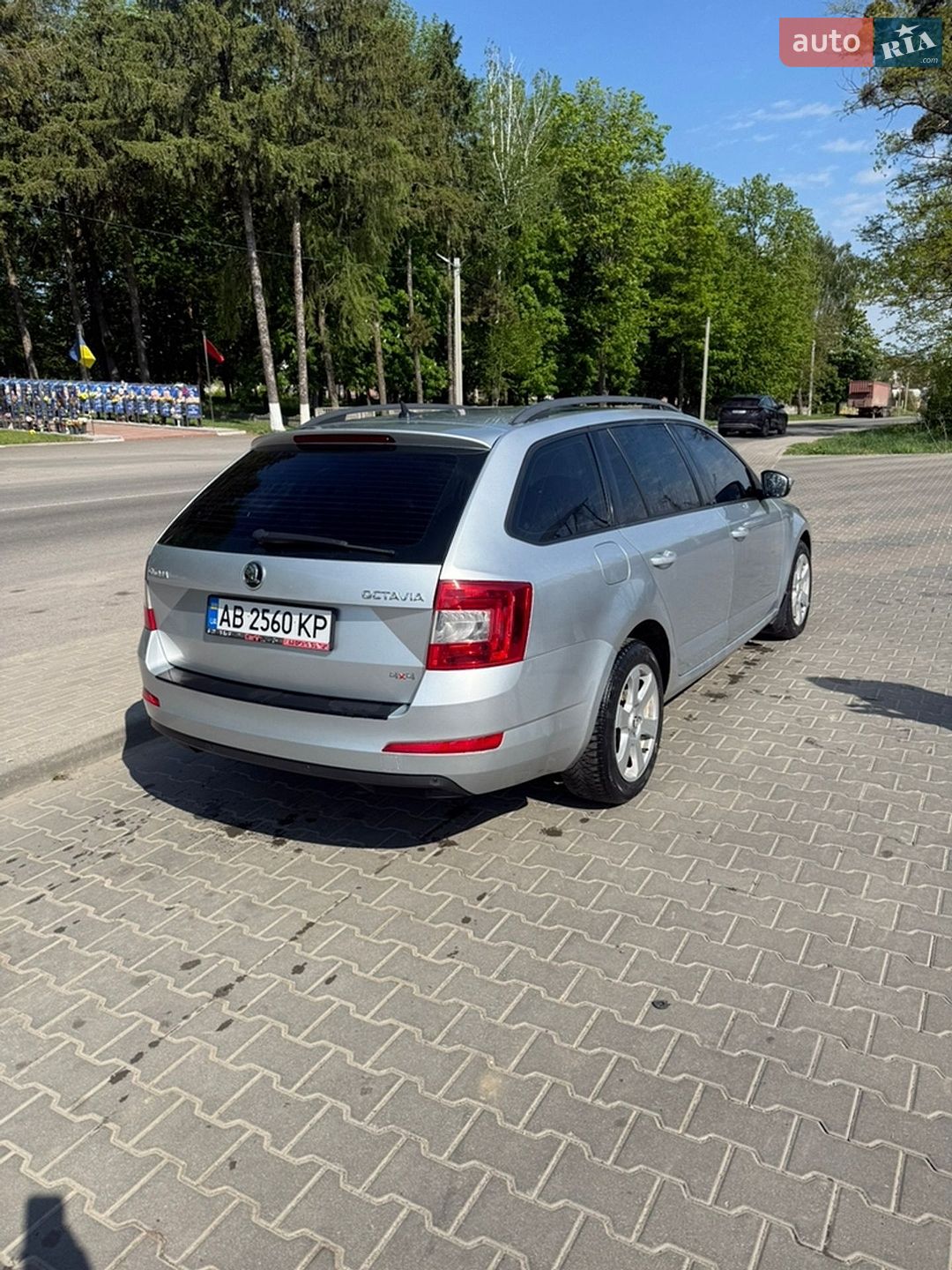 Skoda Octavia 2014 VIN TMBLG7NE4F0113125 фото оголошення 4 з 21