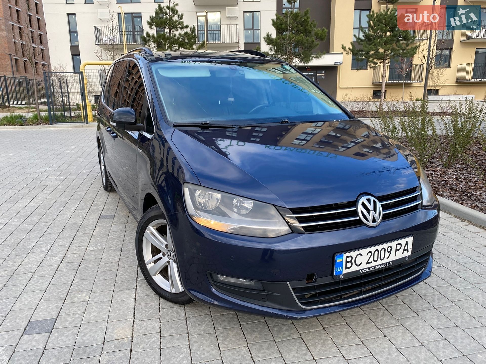 Volkswagen Sharan 2012 VIN WVWZZZ7NZDV001388 фото оголошення 2 з 19