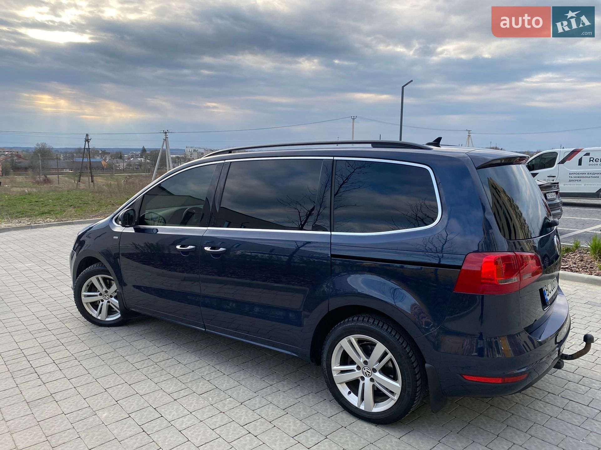 Volkswagen Sharan 2012 VIN WVWZZZ7NZDV001388 фото оголошення 16 з 19